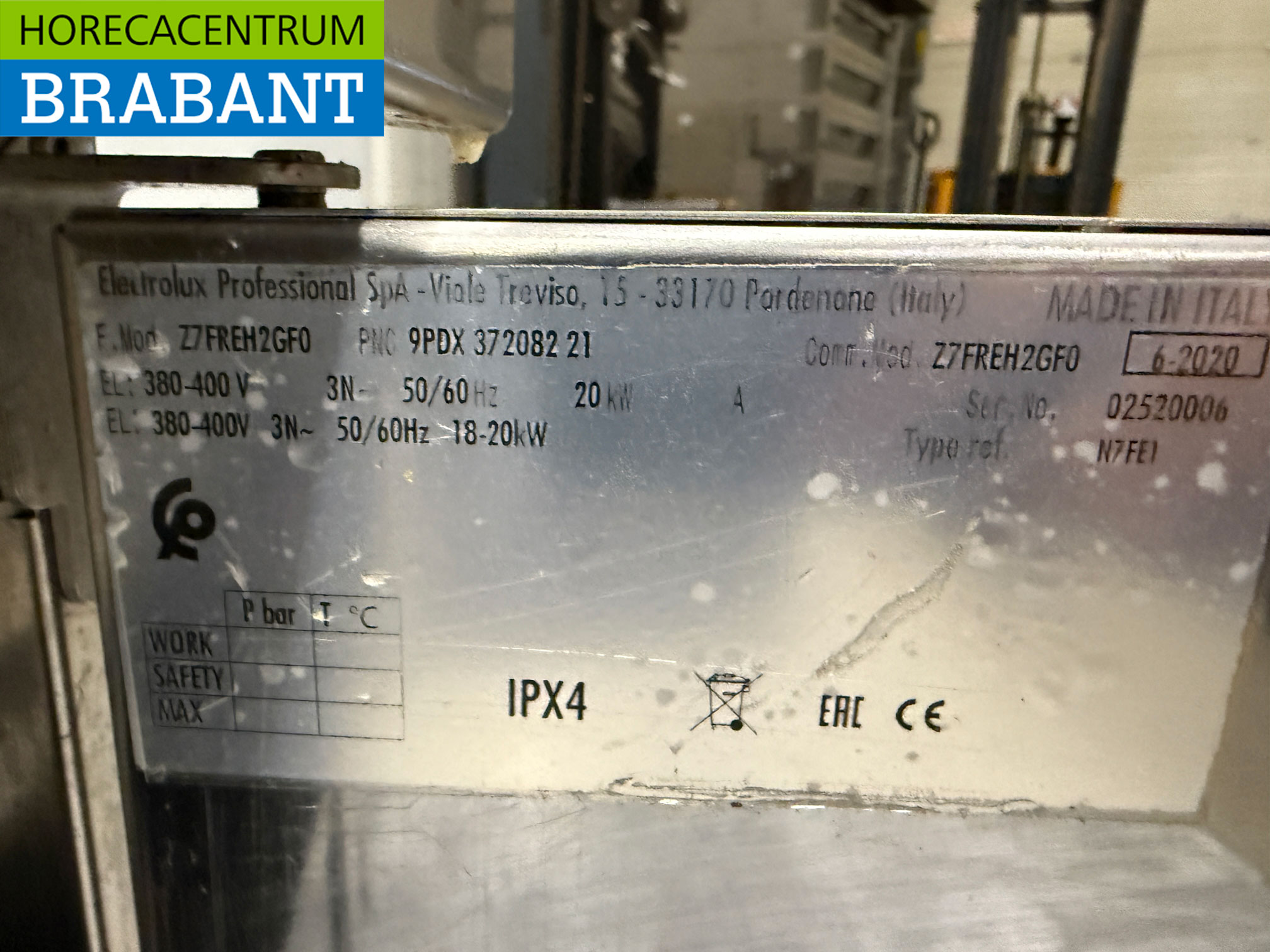 Friteuse double en acier inoxydable Zanussi Friteuse 2 x15 litres 400V Horeca – Image 7