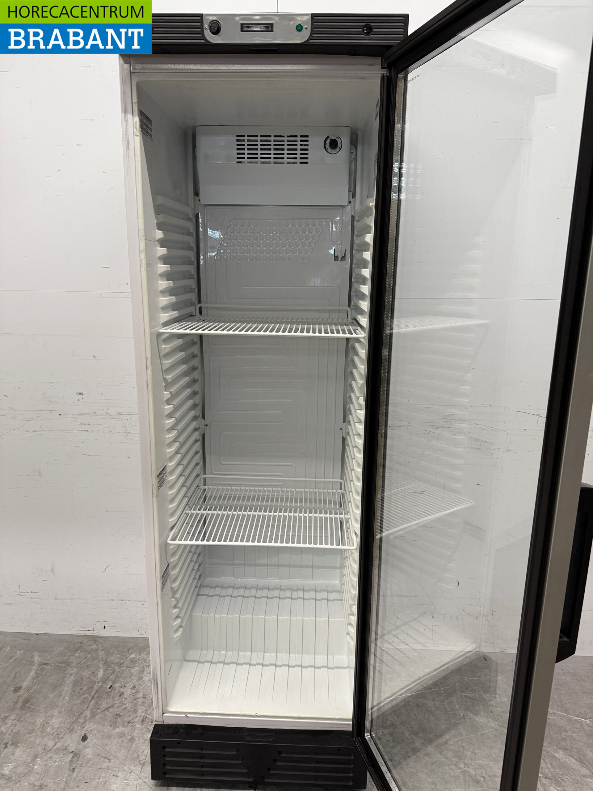 Kleo Réfrigérateur à porte vitrée 390 litres 230V Horeca – Image 4