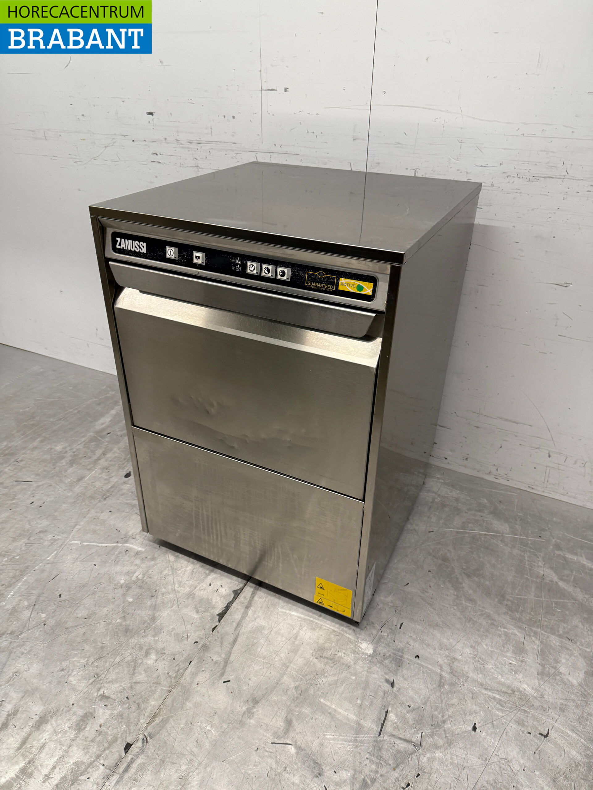 Lave-vaisselle Zanussi en acier inoxydable 230V Horeca – Image 2