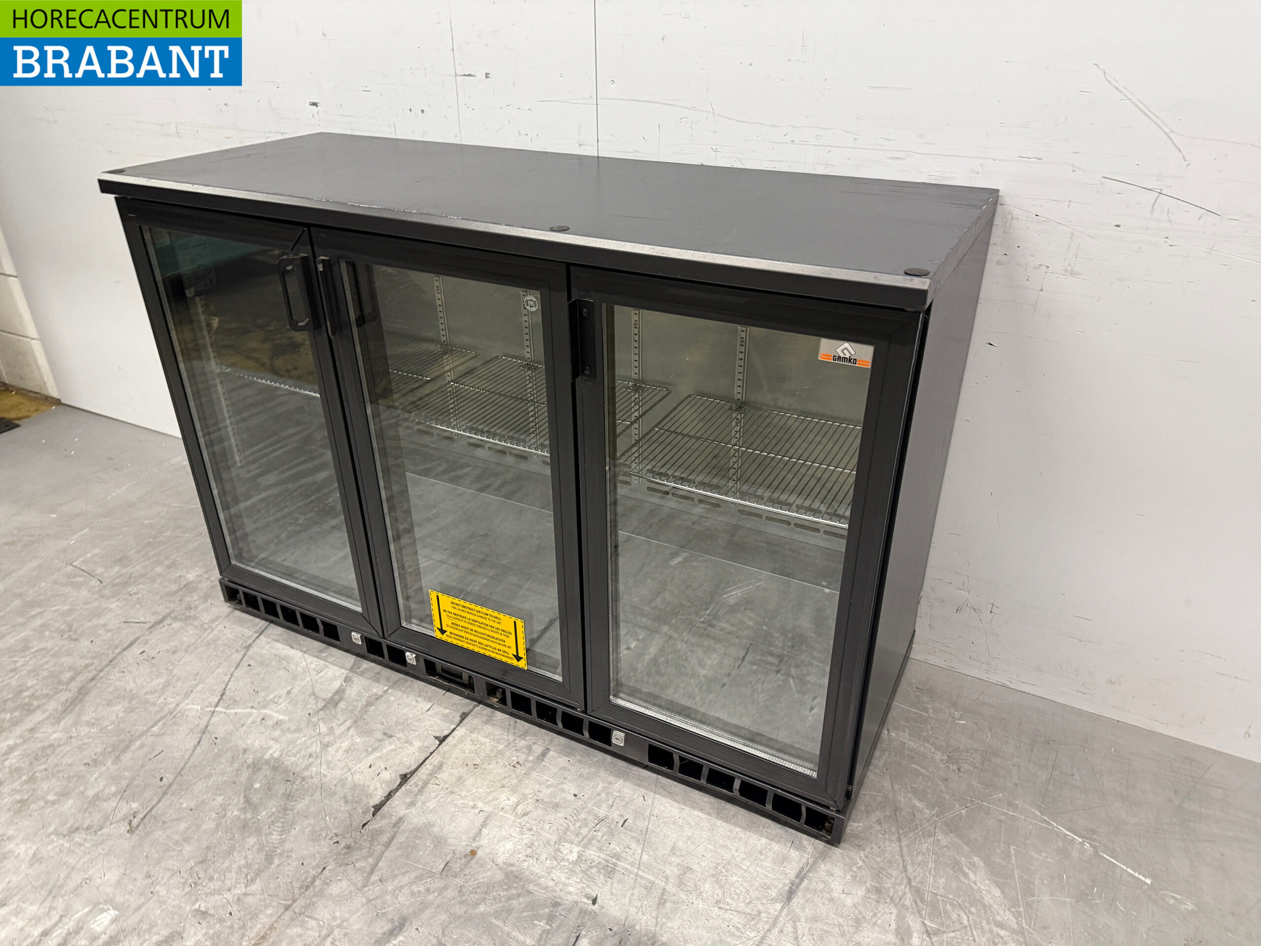 Gamko Bar Cooler 3 portes battantes en verre 135 cm 230V Horeca – Image 2