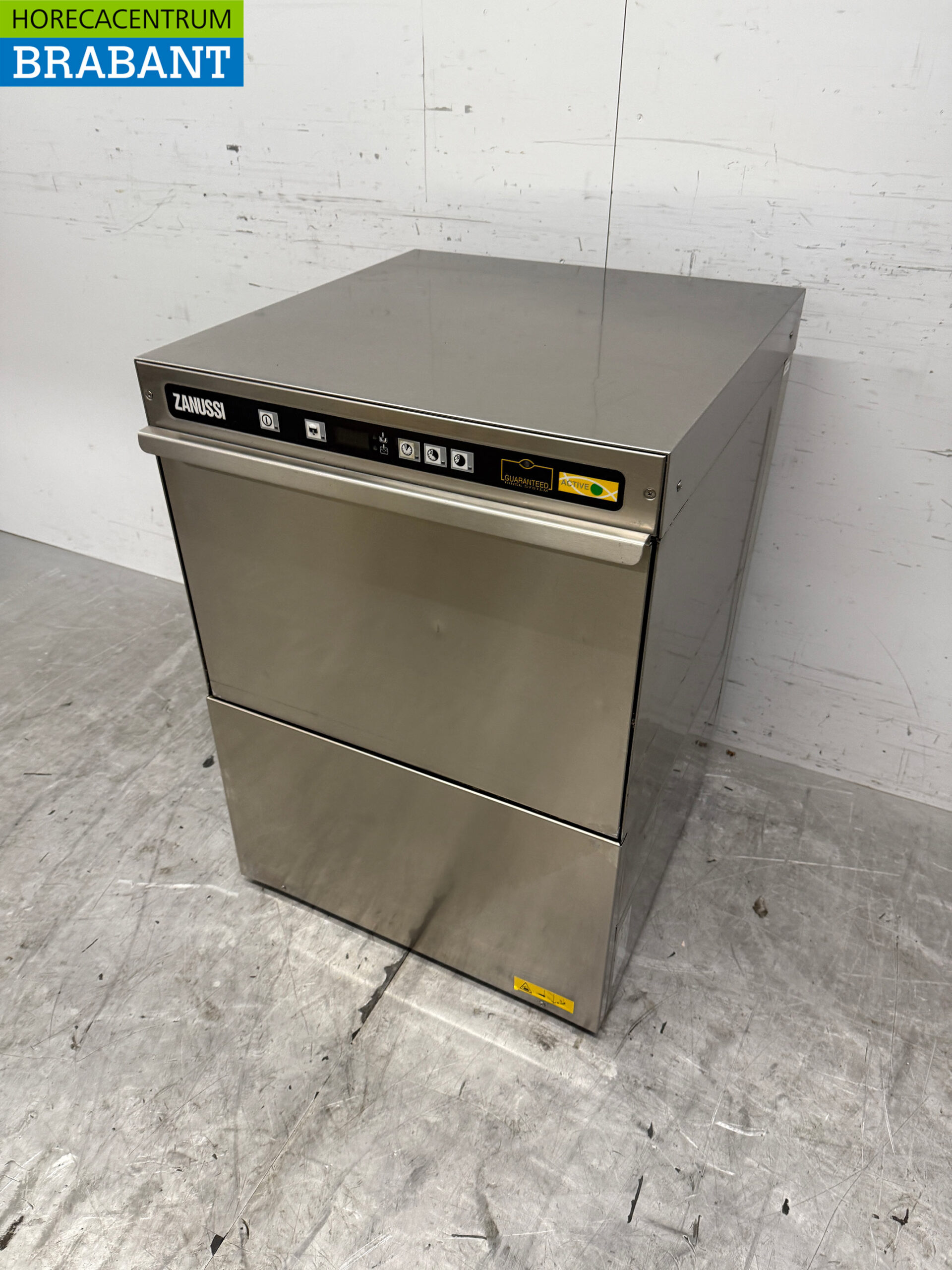 Lave-vaisselle Zanussi en acier inoxydable 230V Horeca – Image 2
