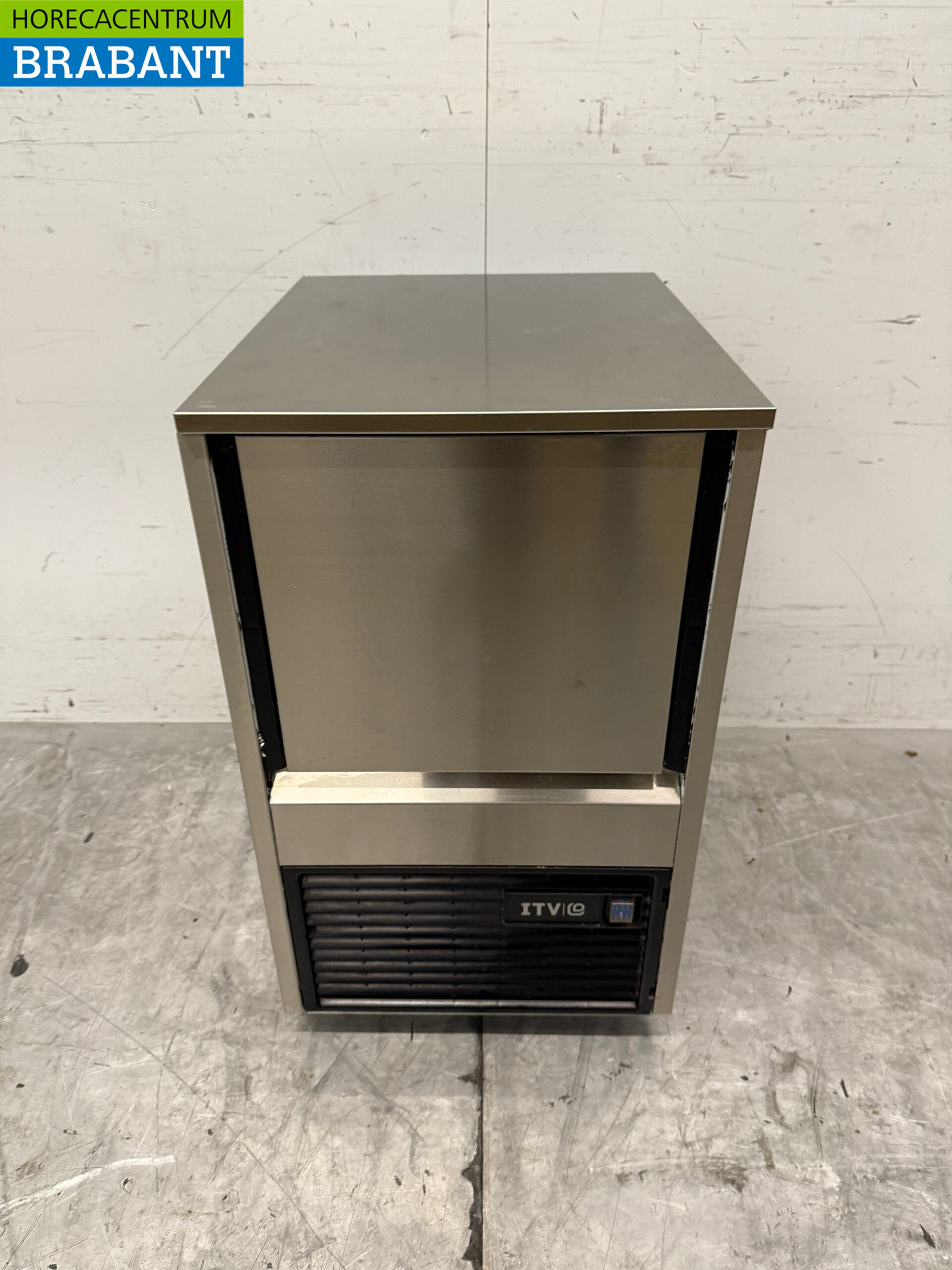 Machine à glaçons ITV en acier inoxydable 25 kg/24h bunker 6 kilos 230V Horeca