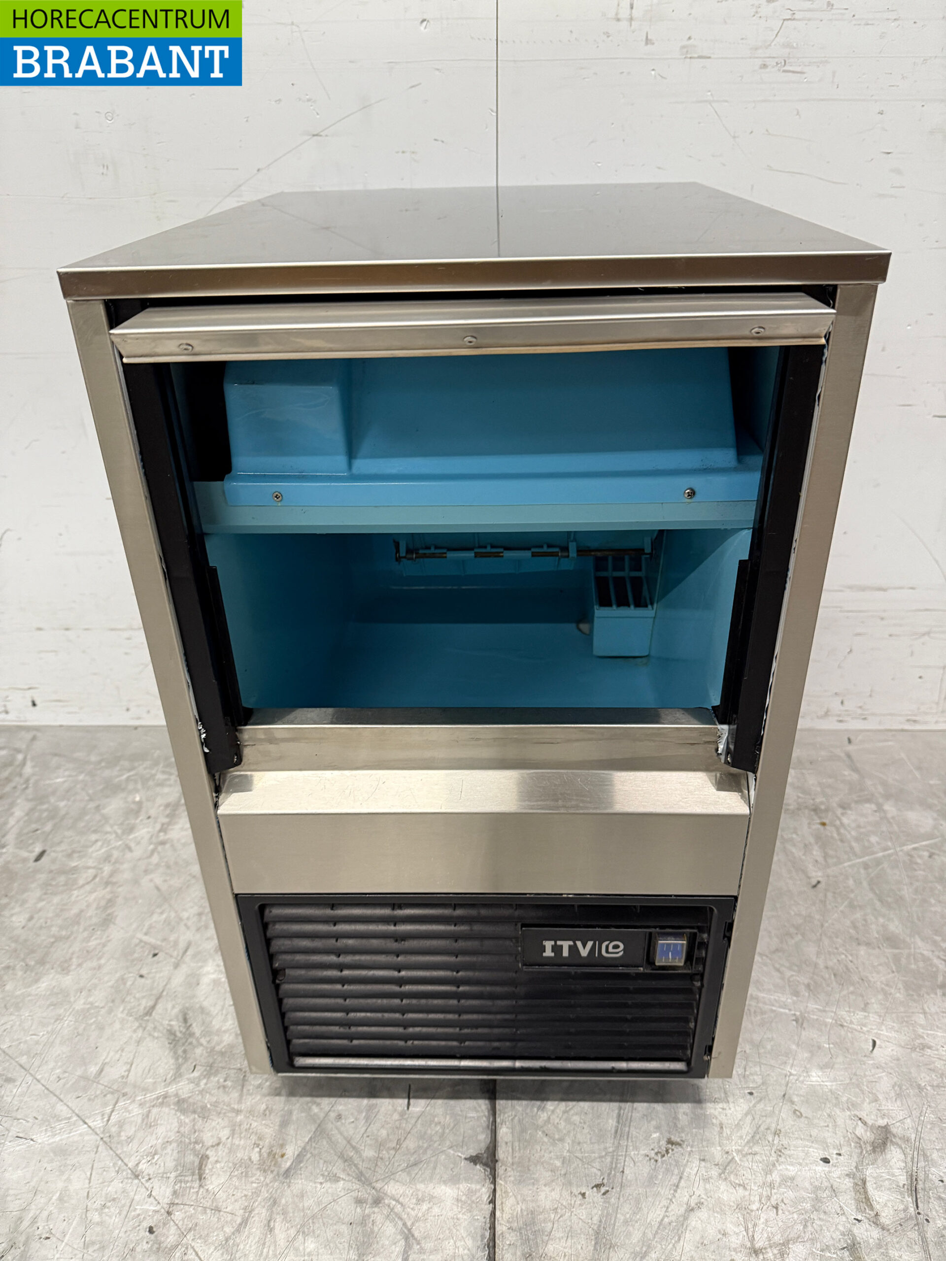 Machine à glaçons ITV en acier inoxydable 25 kg/24h bunker 6 kilos 230V Horeca – Image 4