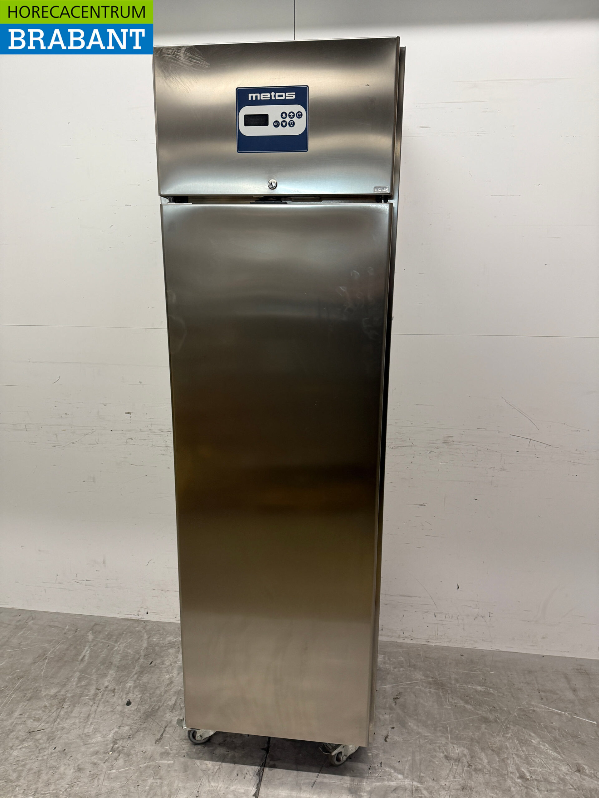 Congélateur mobile Metos en acier inoxydable 300 litres 230V Horeca