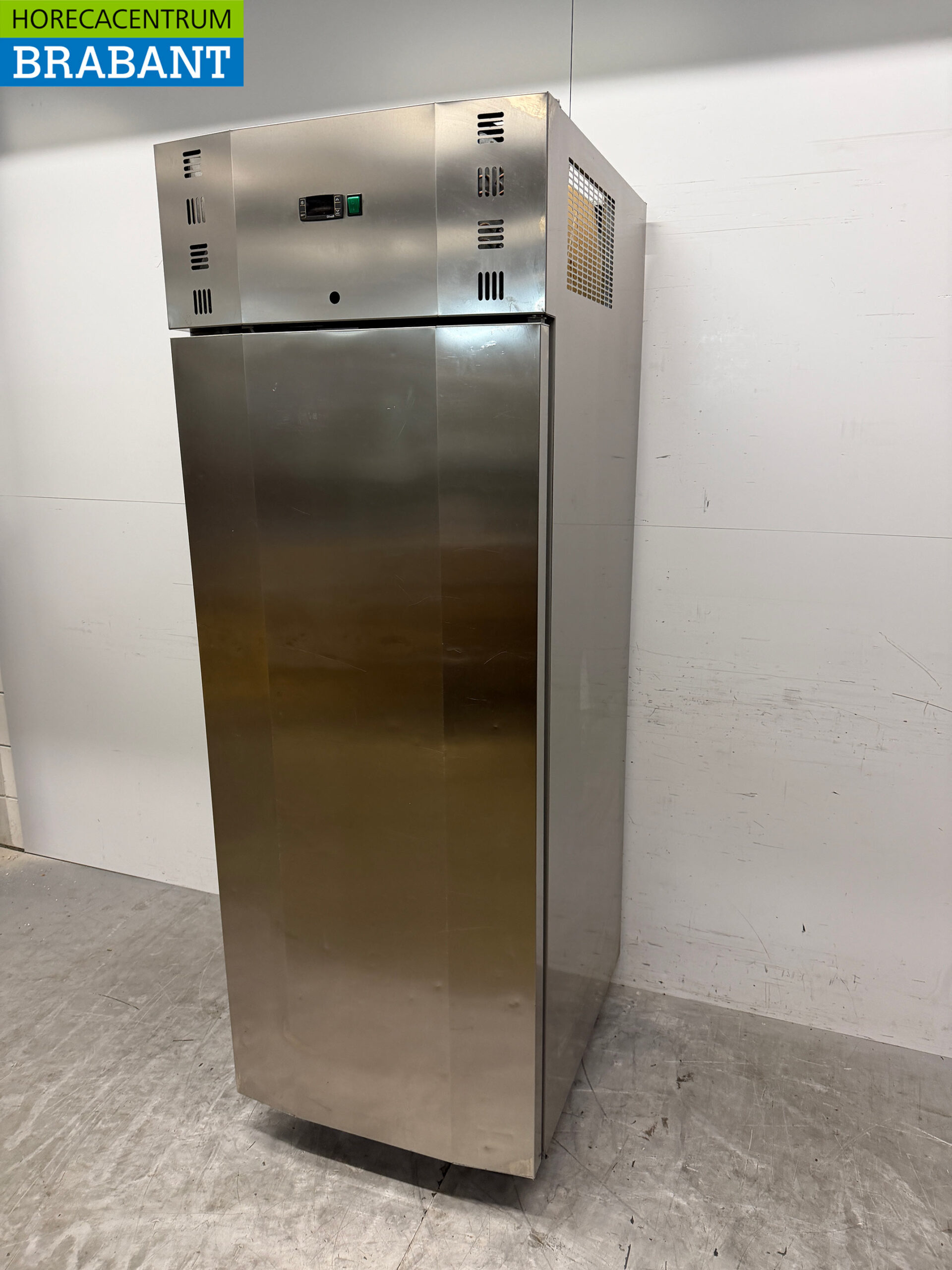 Réfrigérateur Combisteel en acier inoxydable 700 litres 230V Horeca – Image 2