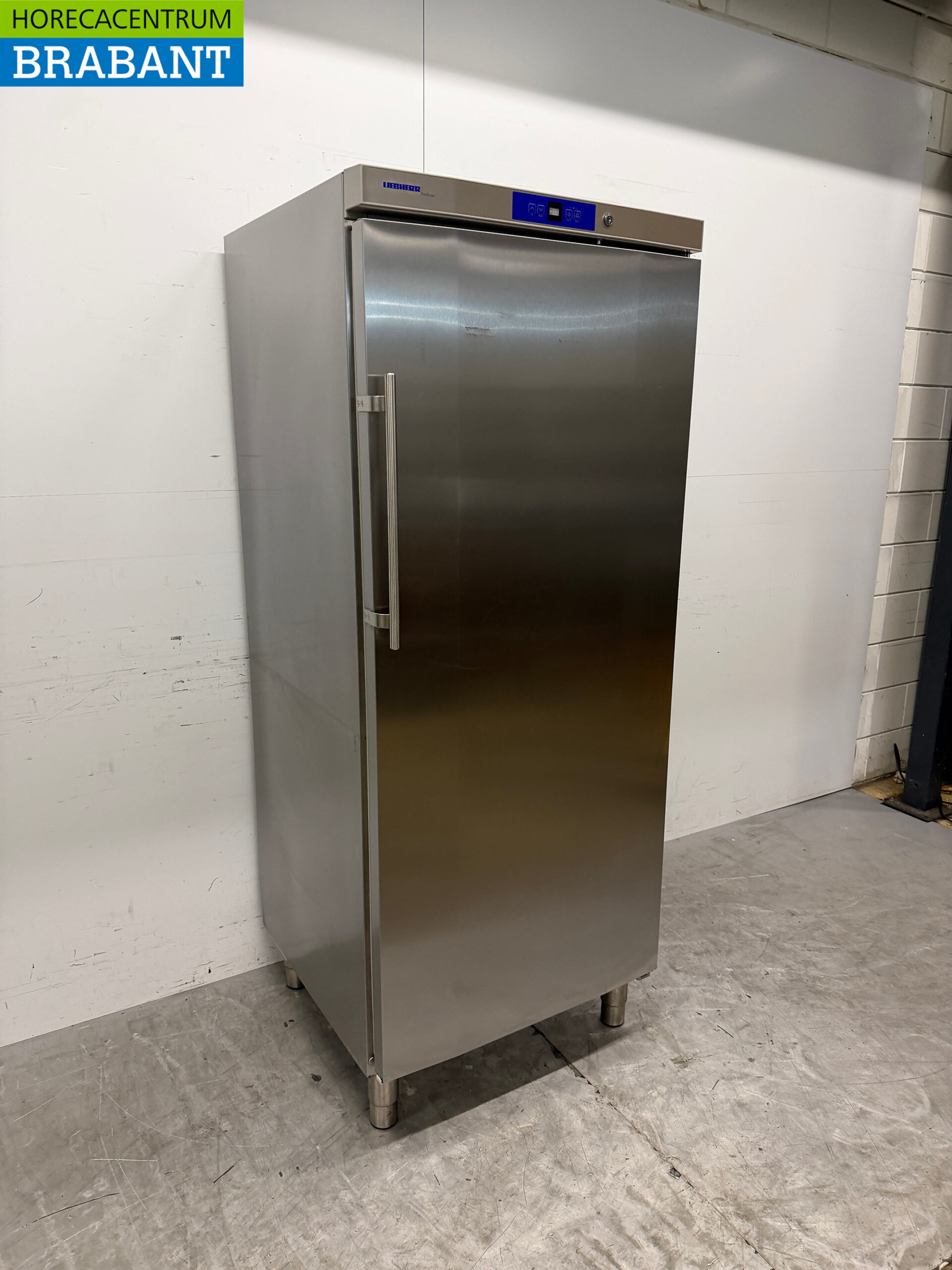 Réfrigérateur Liebherr en acier inoxydable 583 litres 230V Horeca – Image 3