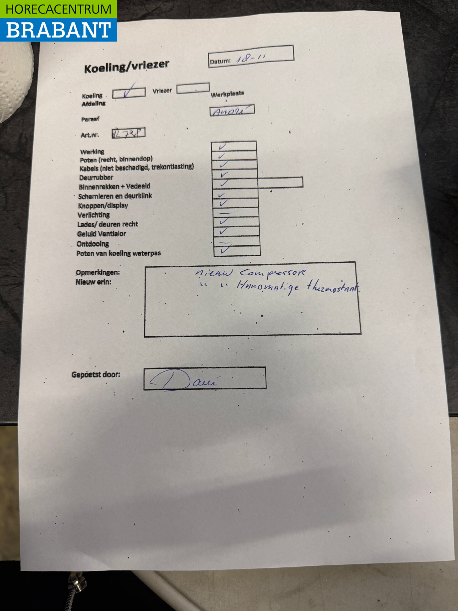 Réfrigérateur Liebherr en acier inoxydable 583 litres 230V Horeca – Image 6