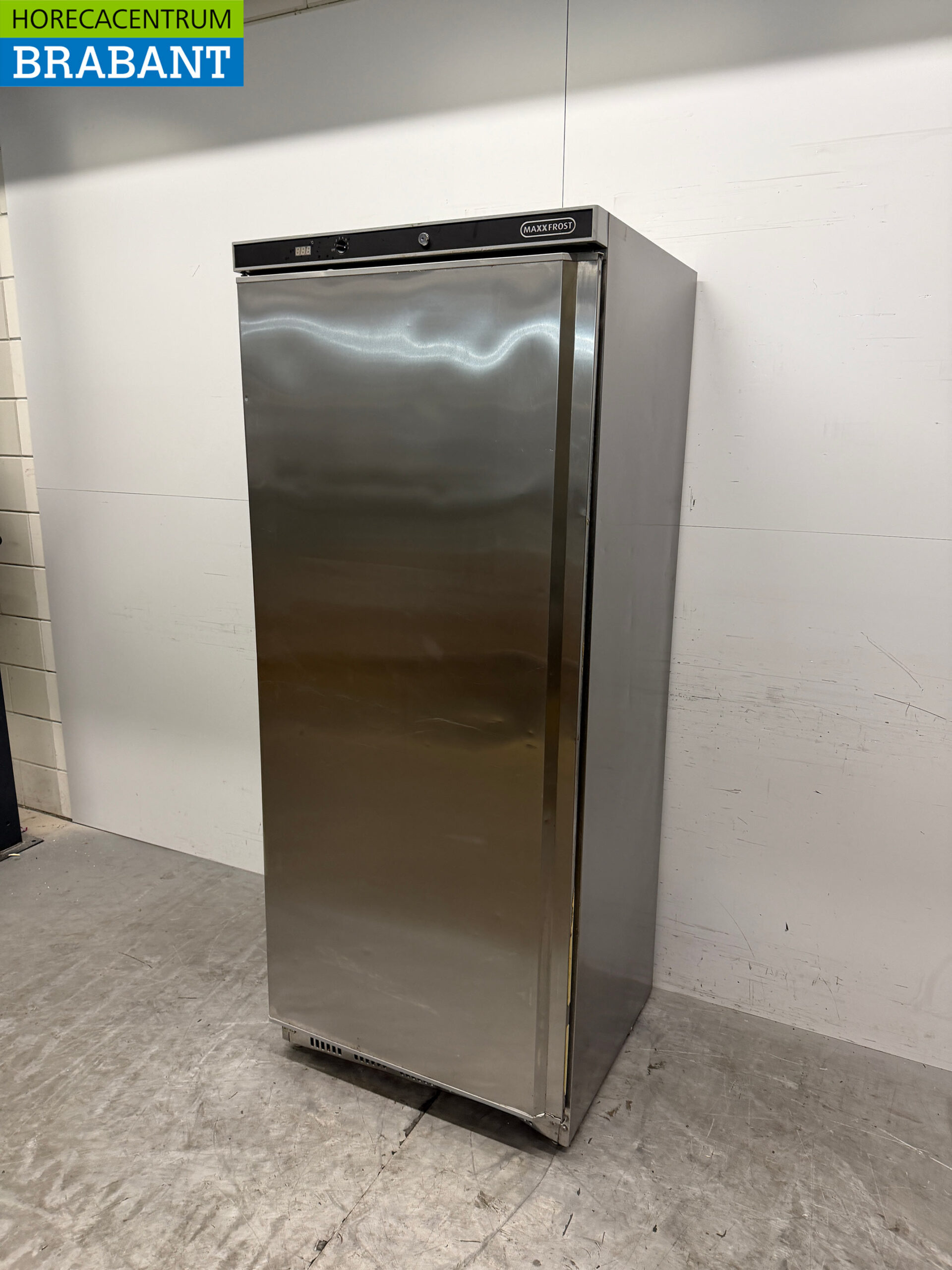 Congélateur Maxxfrost en acier inoxydable 570 litres 230V Horeca – Image 2