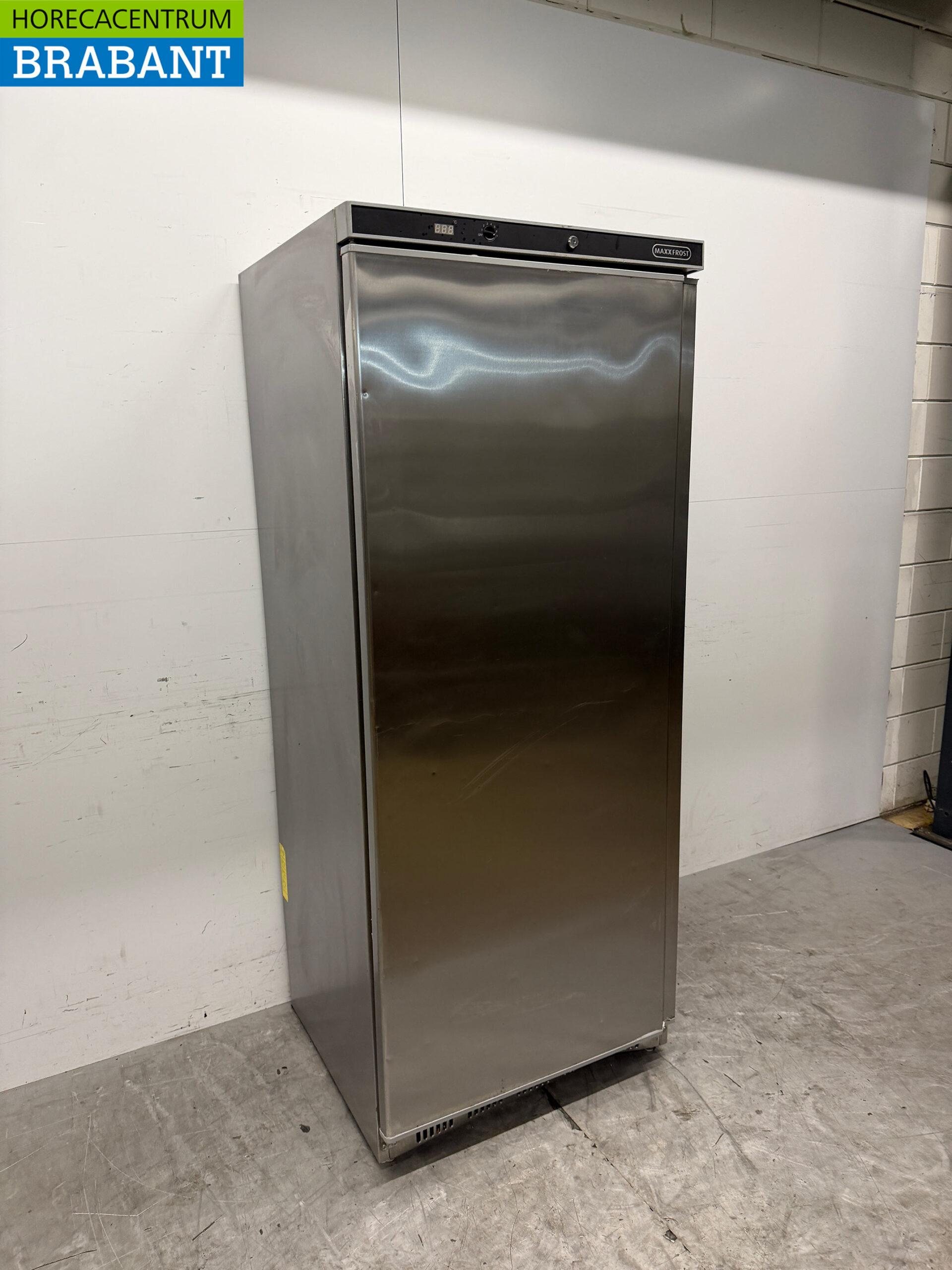 Congélateur Maxxfrost en acier inoxydable 570 litres 230V Horeca – Image 3