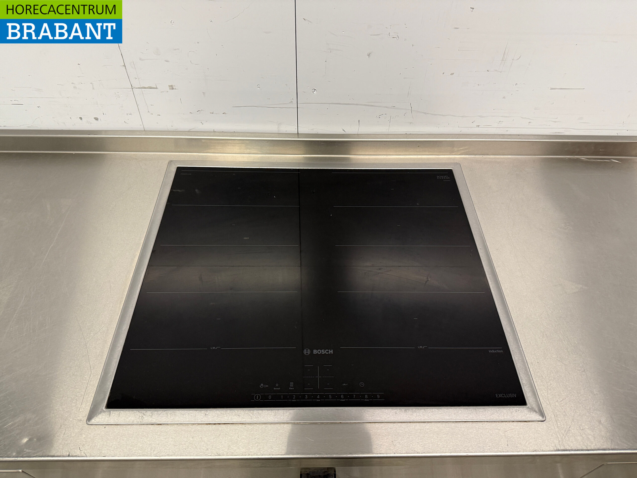 Table de travail en acier inoxydable avec plaque à induction intégrée 188 cm 400V Horeca – Image 4