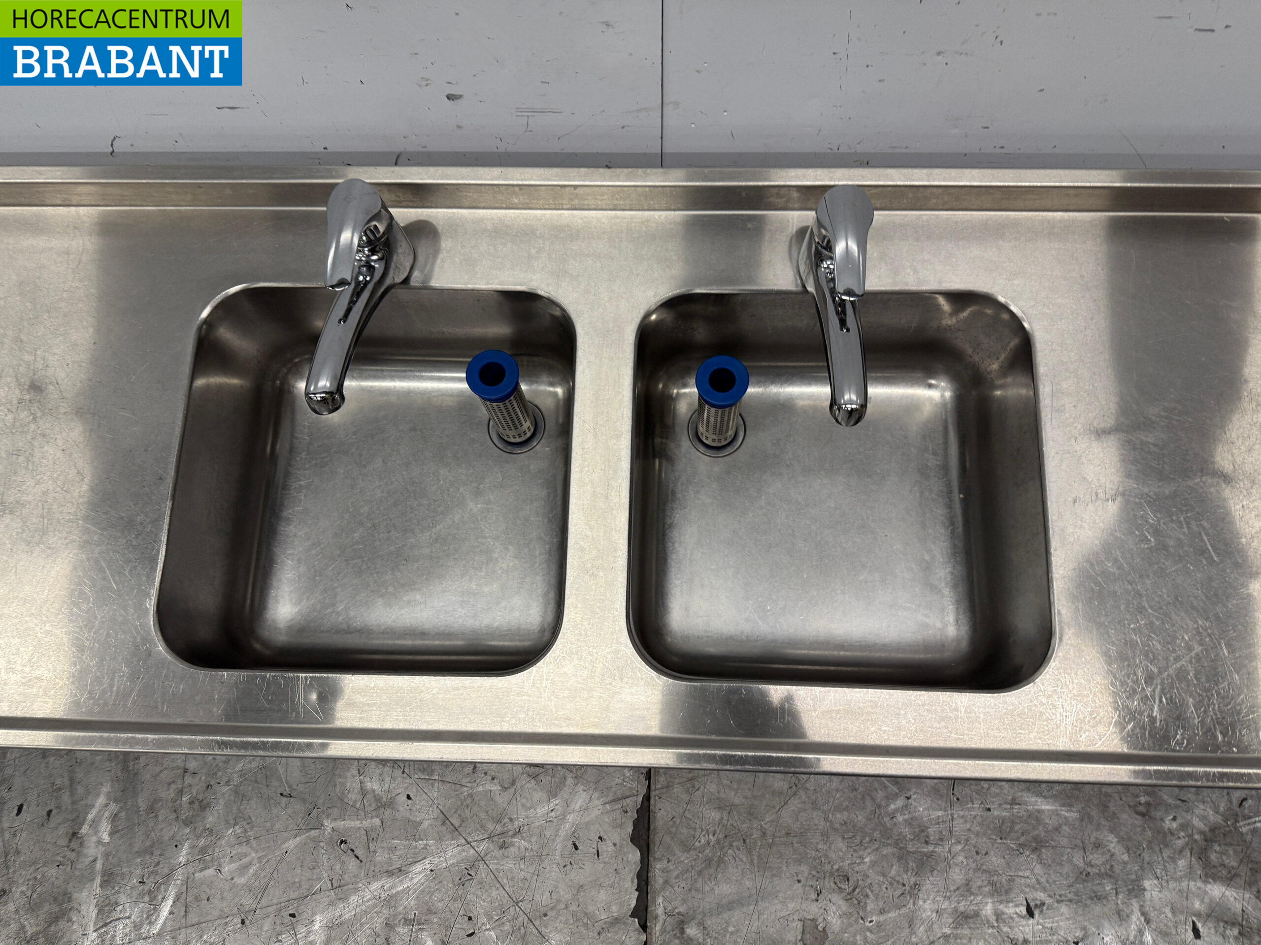Bac à évier en acier inoxydable Double évier avec robinet 183 cm Restauration – Image 4