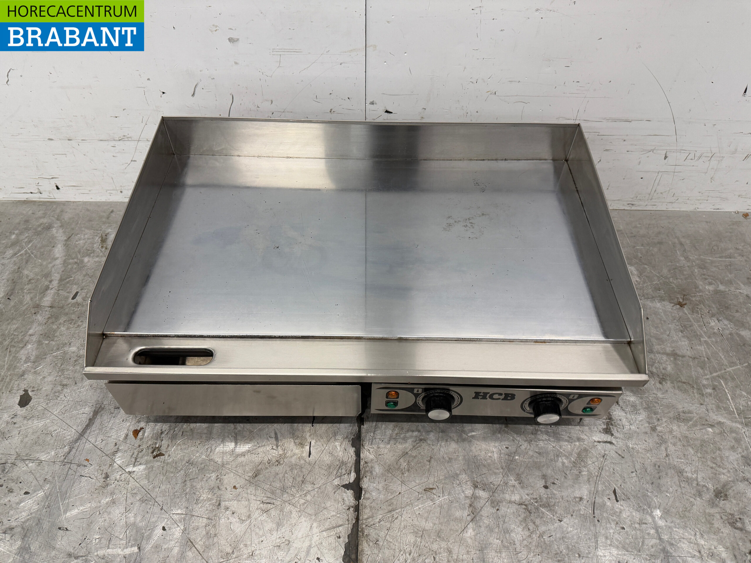 Acier inoxydable Plaque de cuisson miroir Plaque de cuisson chromée Plaque de cuisson 73 cm 2 x 230V Horeca