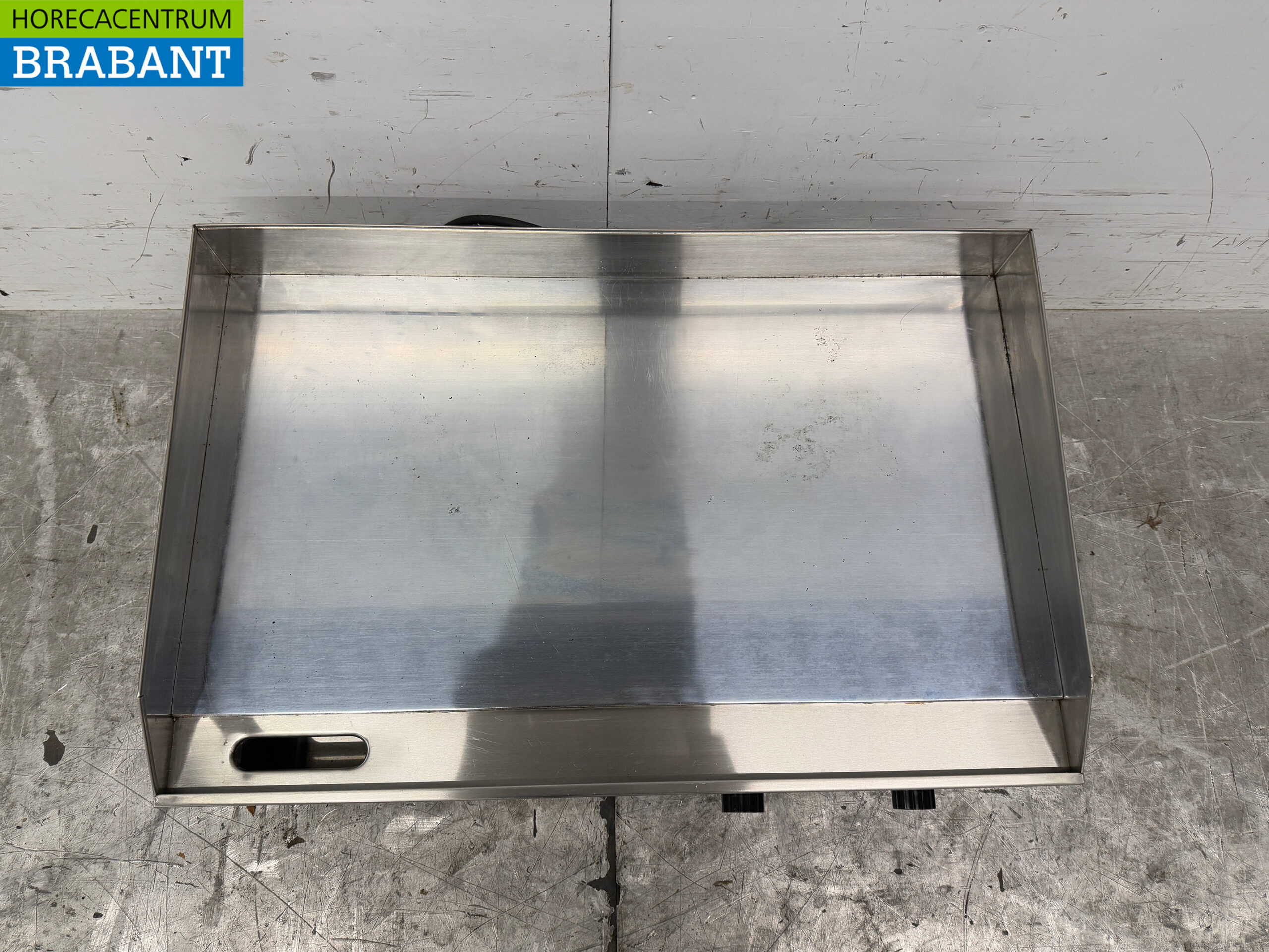 Acier inoxydable Plaque de cuisson miroir Plaque de cuisson chromée Plaque de cuisson 73 cm 2 x 230V Horeca – Image 4