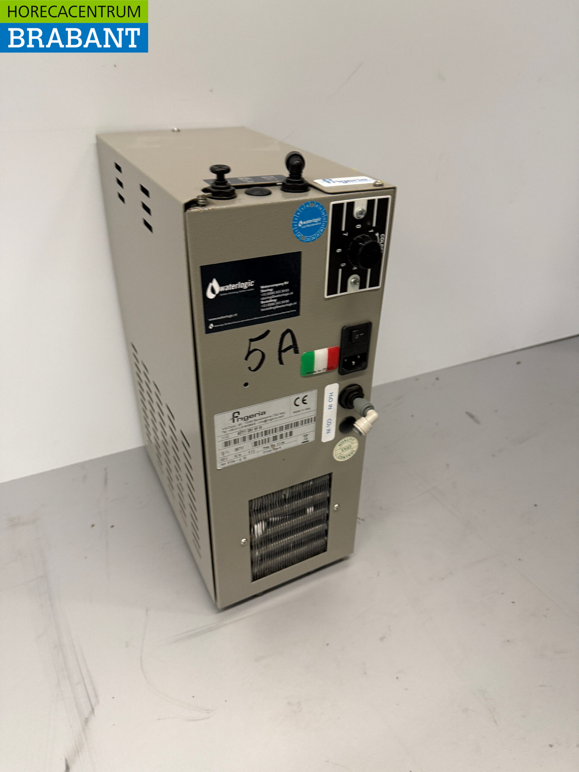 Frigeria Refroidisseur d'eau 25 litres par heure 230V Horeca – Image 3