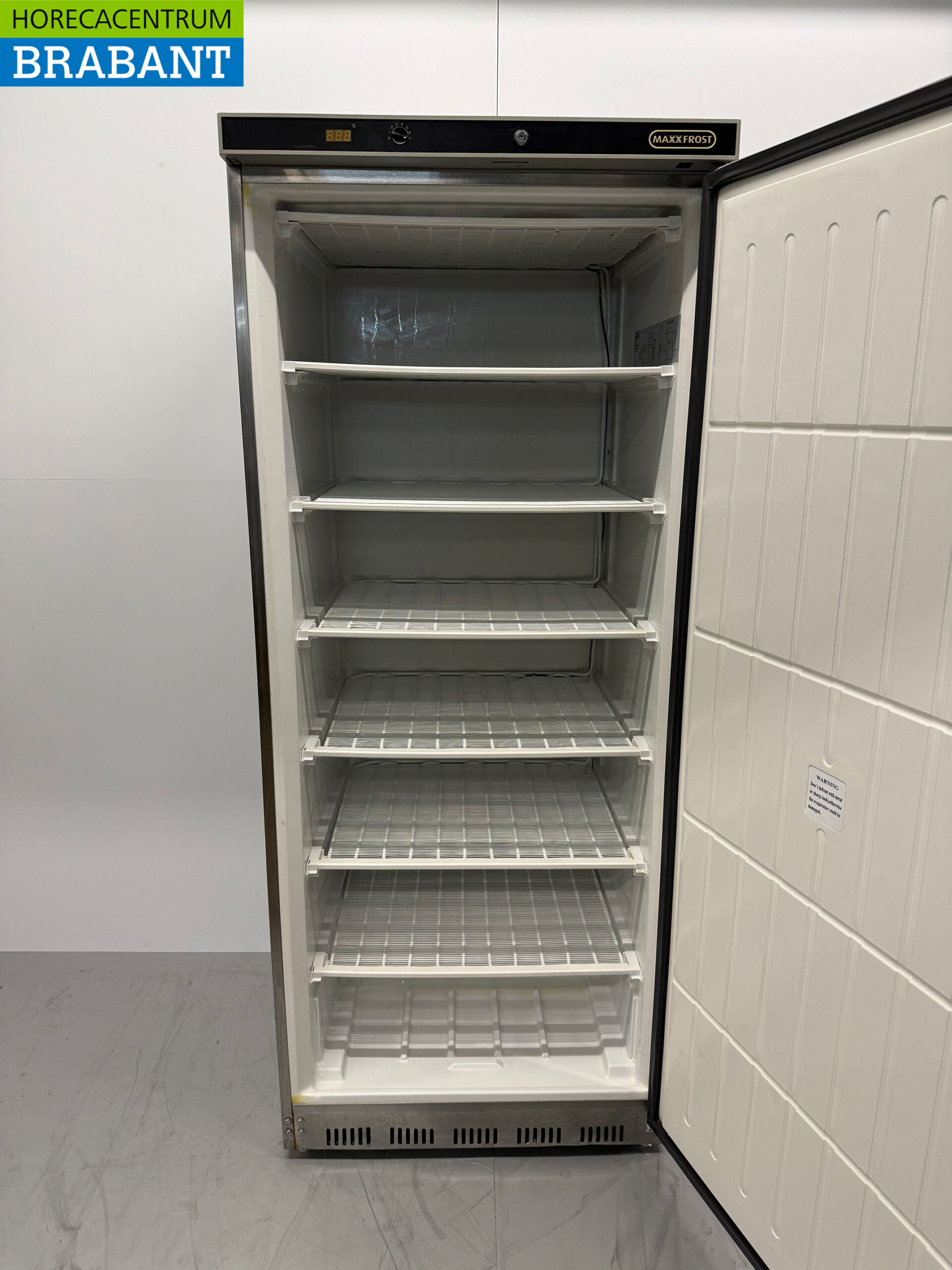 Congélateur Maxxfrost en acier inoxydable 570 litres 230V Horeca – Image 4