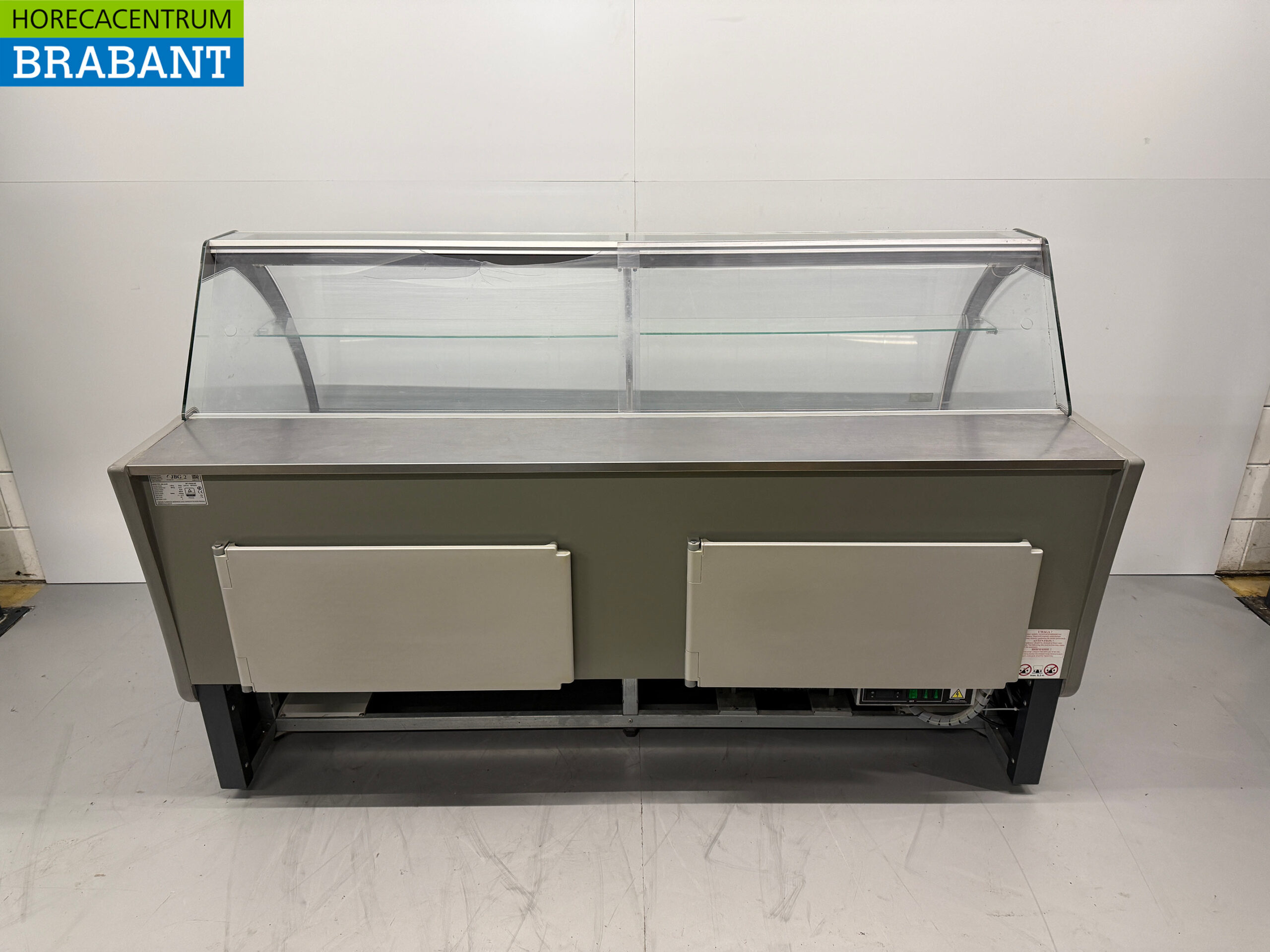 JBG-2 Vitrine réfrigérée pour snacks 201 cm 230V Horeca – Image 4