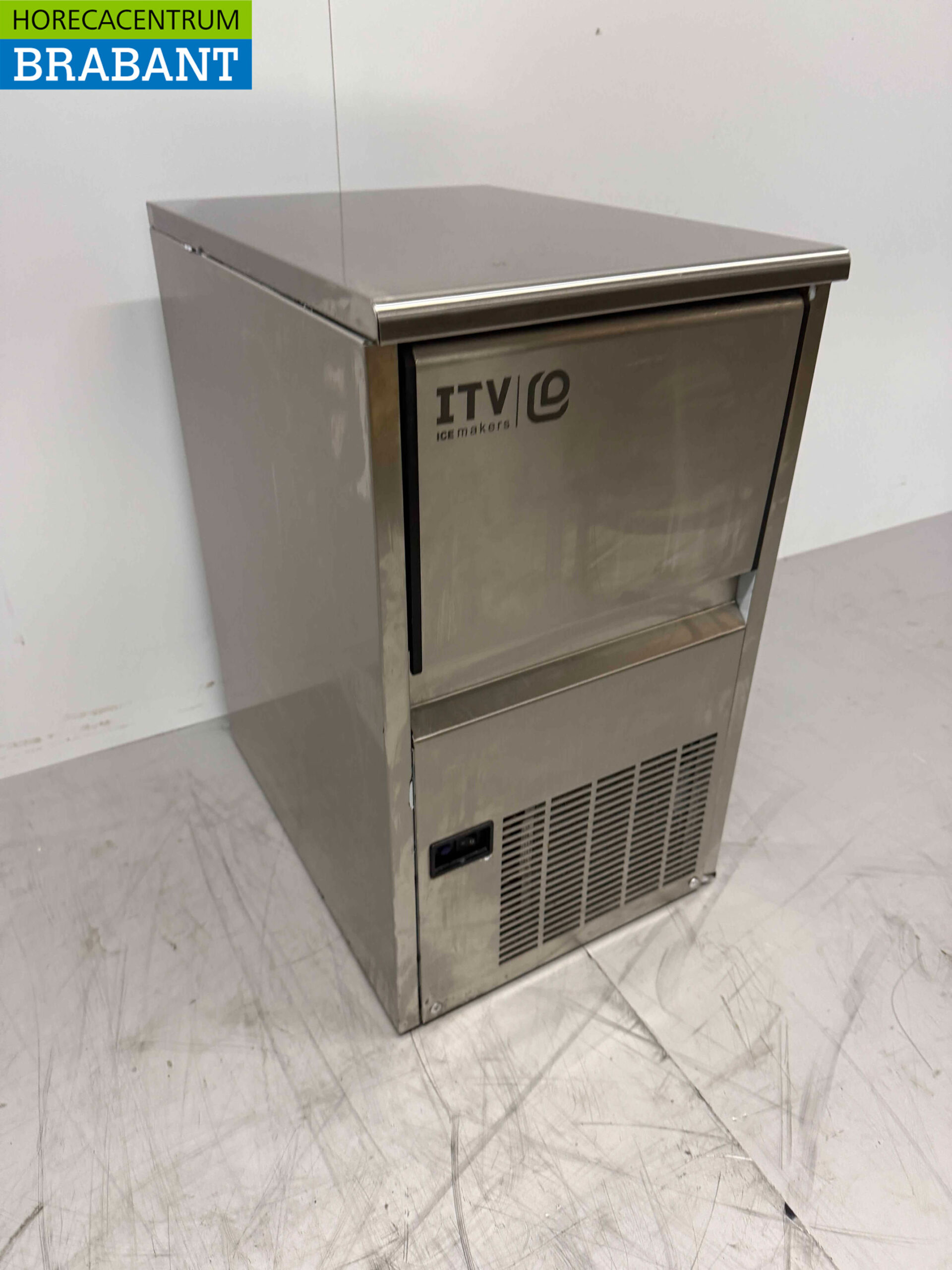 Machine à glaçons ITV en acier inoxydable 21 kg/24h bunker 6 kilos 230V Horeca – Image 3