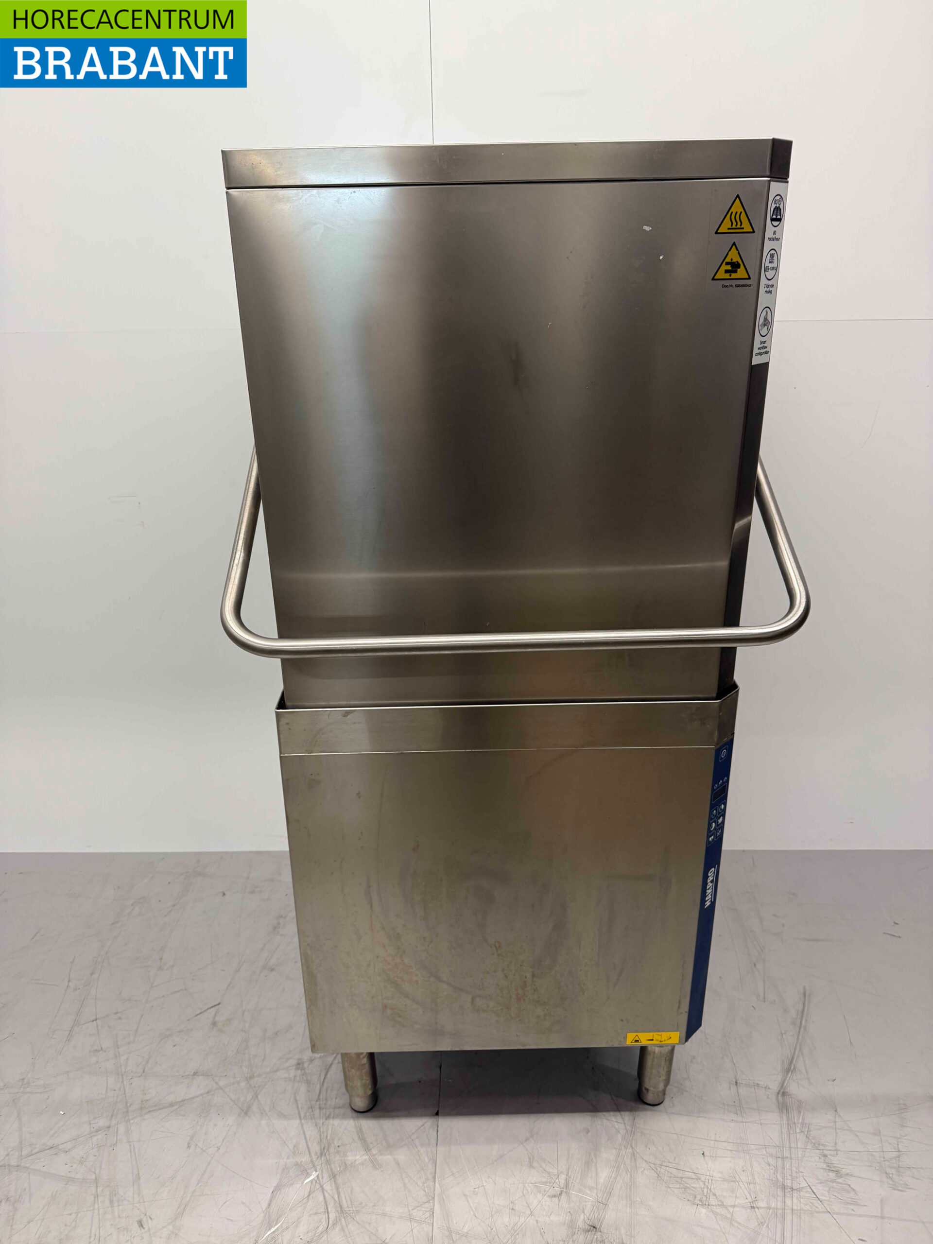 Lave-vaisselle coulissant Zanussi HHT8 en acier inoxydable 400V Restauration