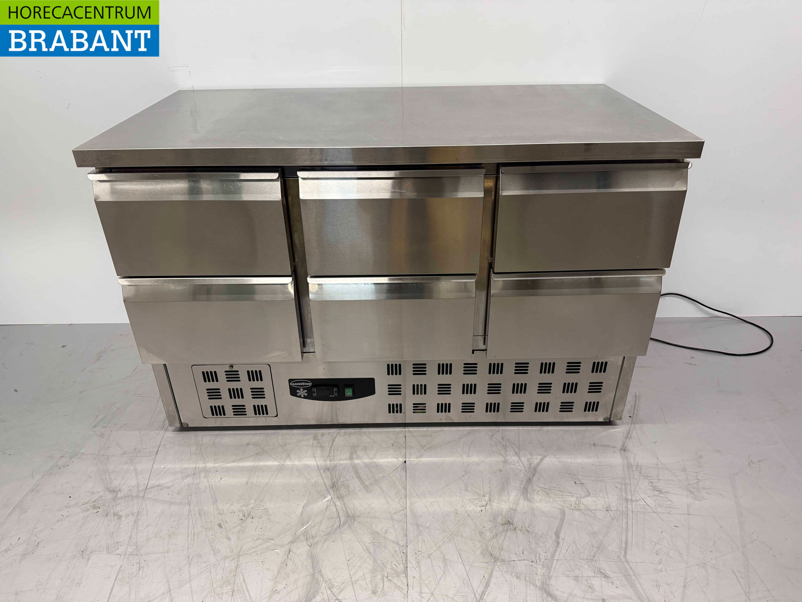 Établi réfrigéré Combisteel en acier inoxydable 6 tiroirs 137 cm 230V Horeca