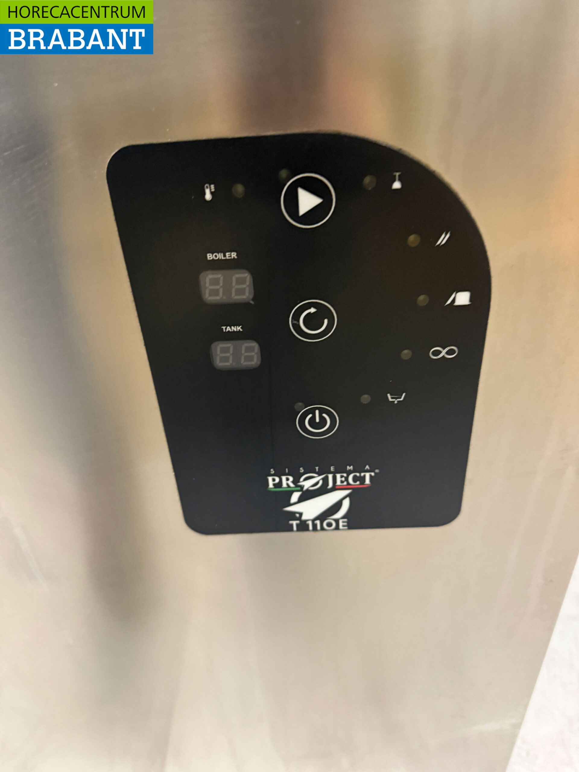 Lave-vaisselle coulissant Zanussi HHT8 en acier inoxydable 400V Restauration (kopie) – Image 4