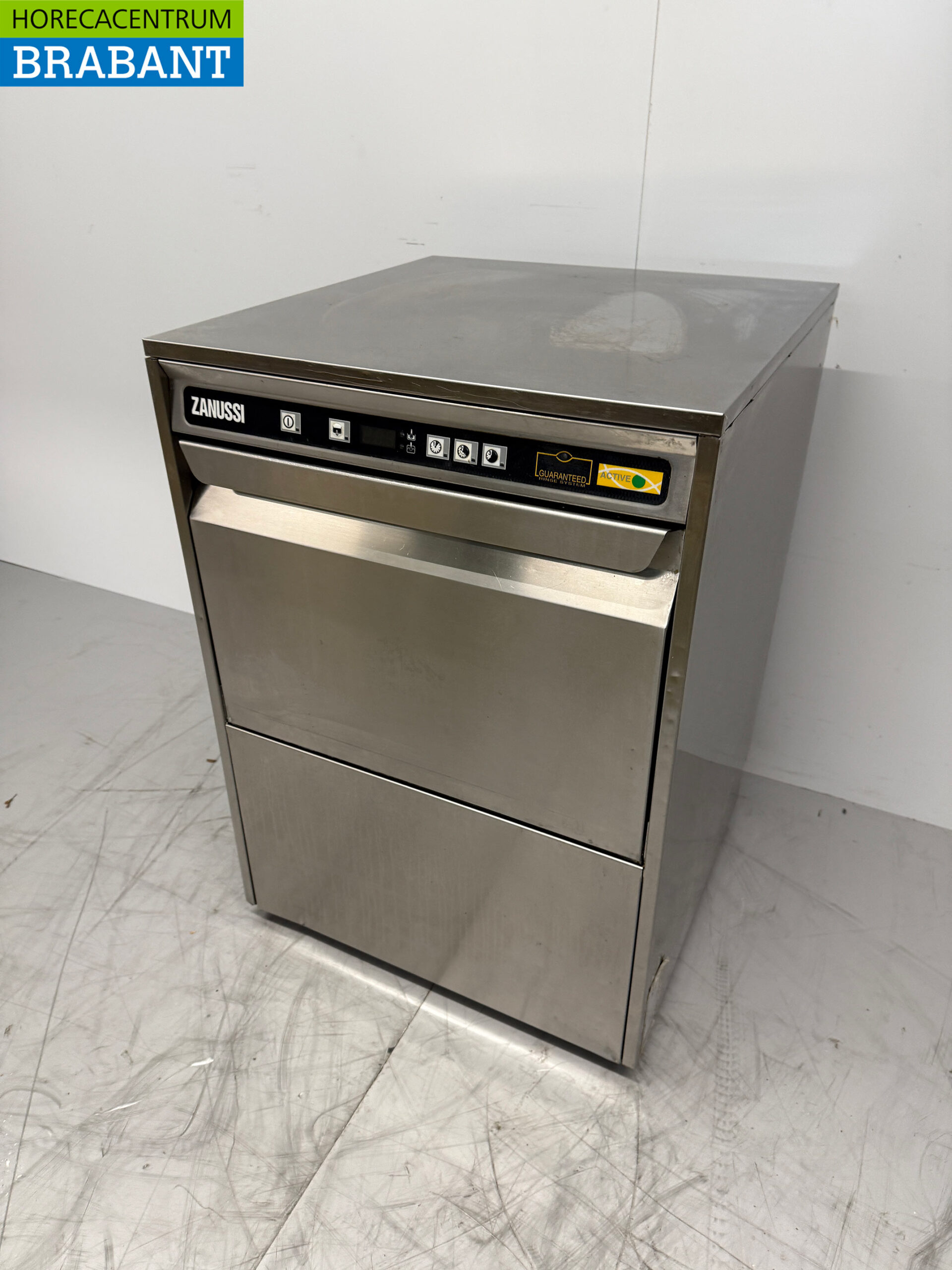 Lave-vaisselle Zanussi en acier inoxydable 230V Horeca – Image 2