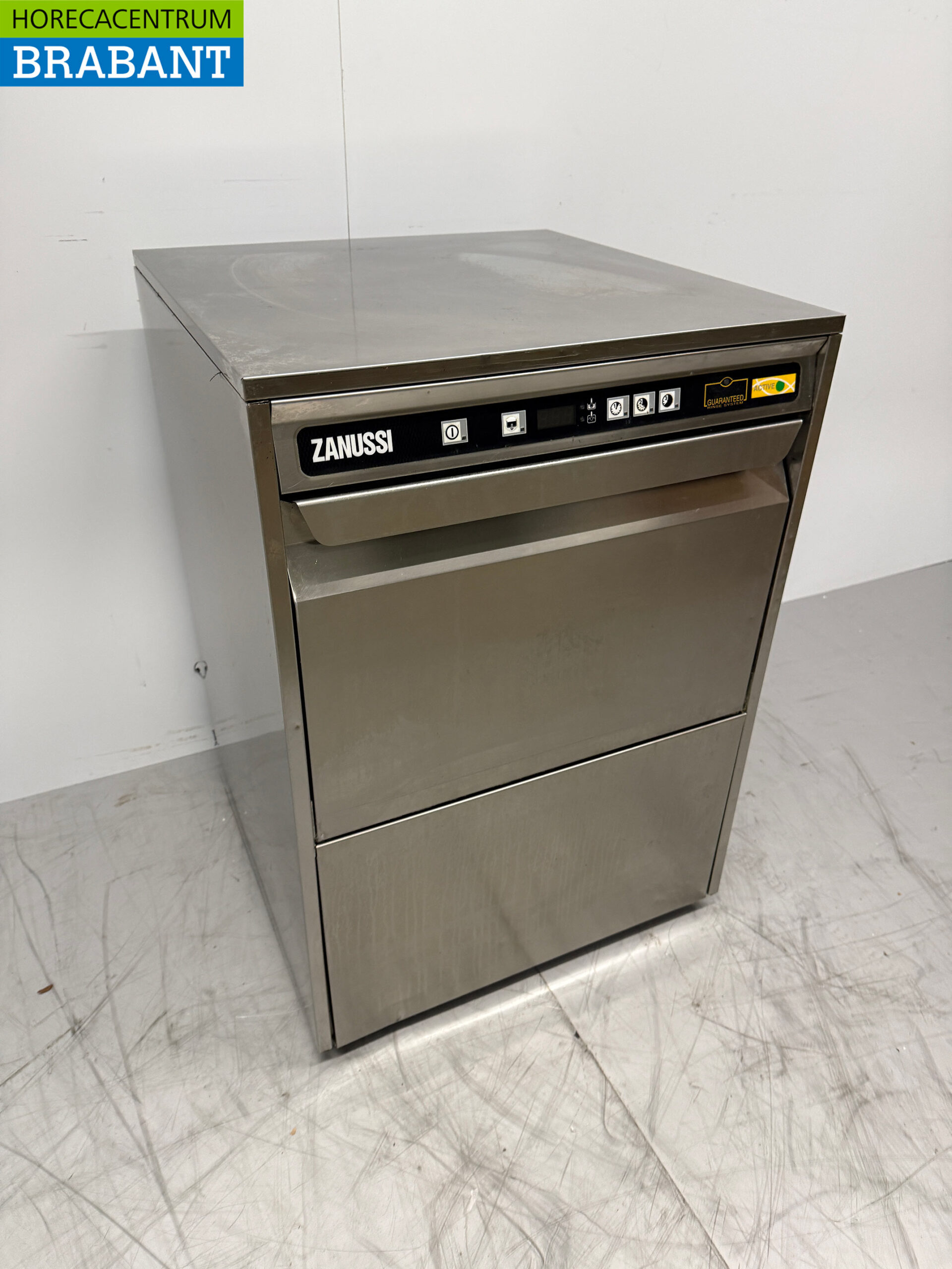 Lave-vaisselle Zanussi en acier inoxydable 230V Horeca – Image 3