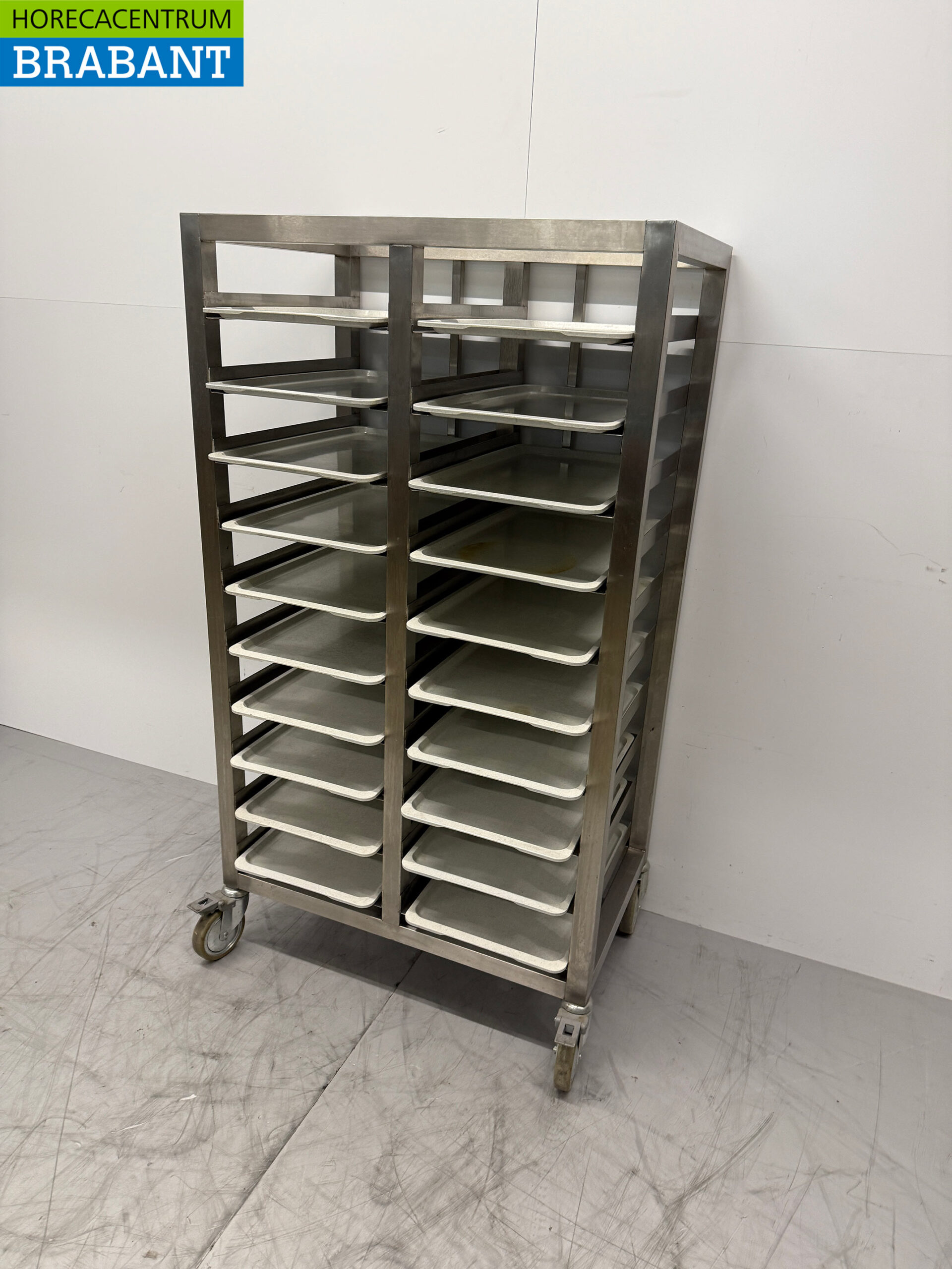 Chariot en acier inoxydable 20 x 1/1 GN avec plateaux 81 cm Restauration – Image 2