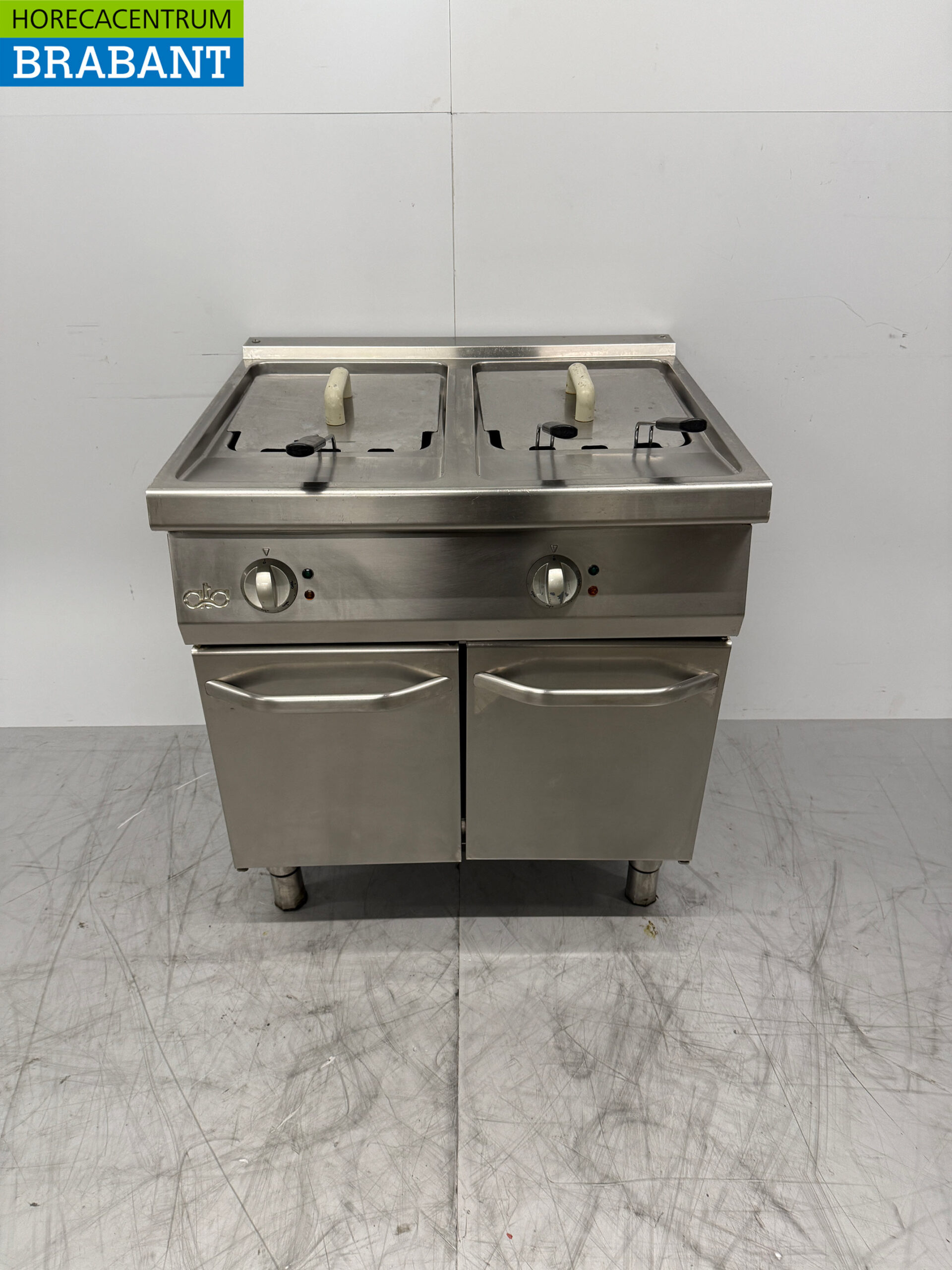 Friteuse double Ata en acier inoxydable 2 x 15 litres 400V Horeca
