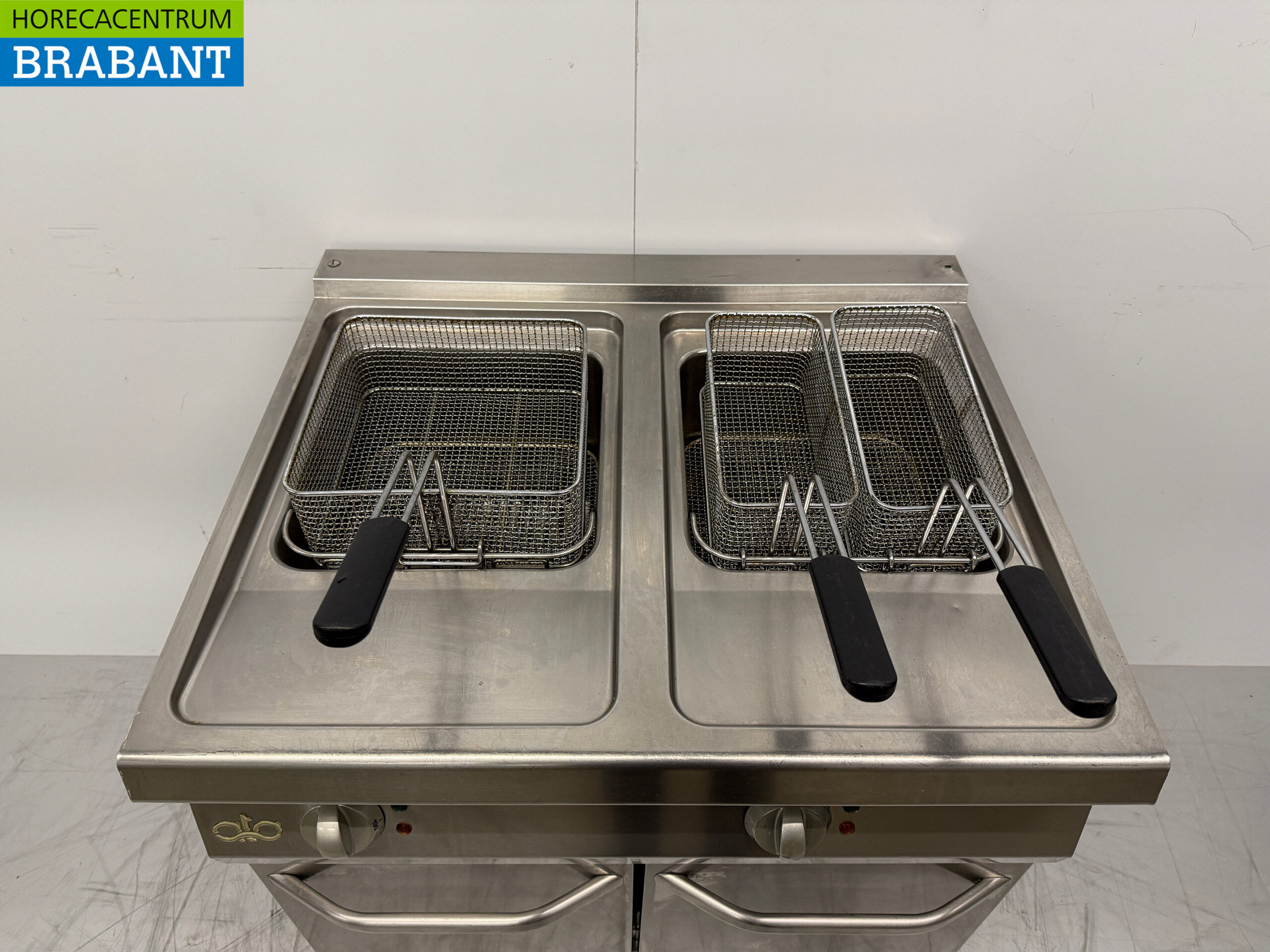 Friteuse double Ata en acier inoxydable 2 x 15 litres 400V Horeca – Image 4