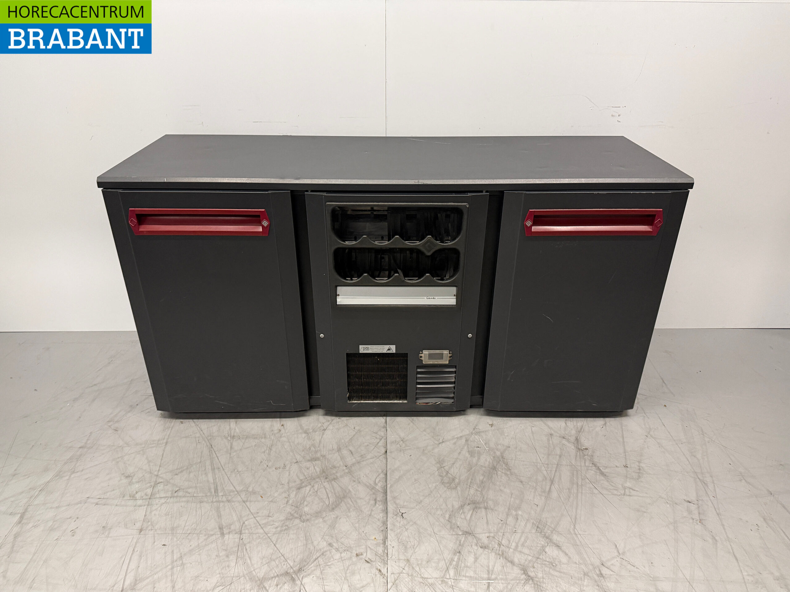 Gamko Bar réfrigéré avec nid à bouteilles 167 cm 230V Horeca