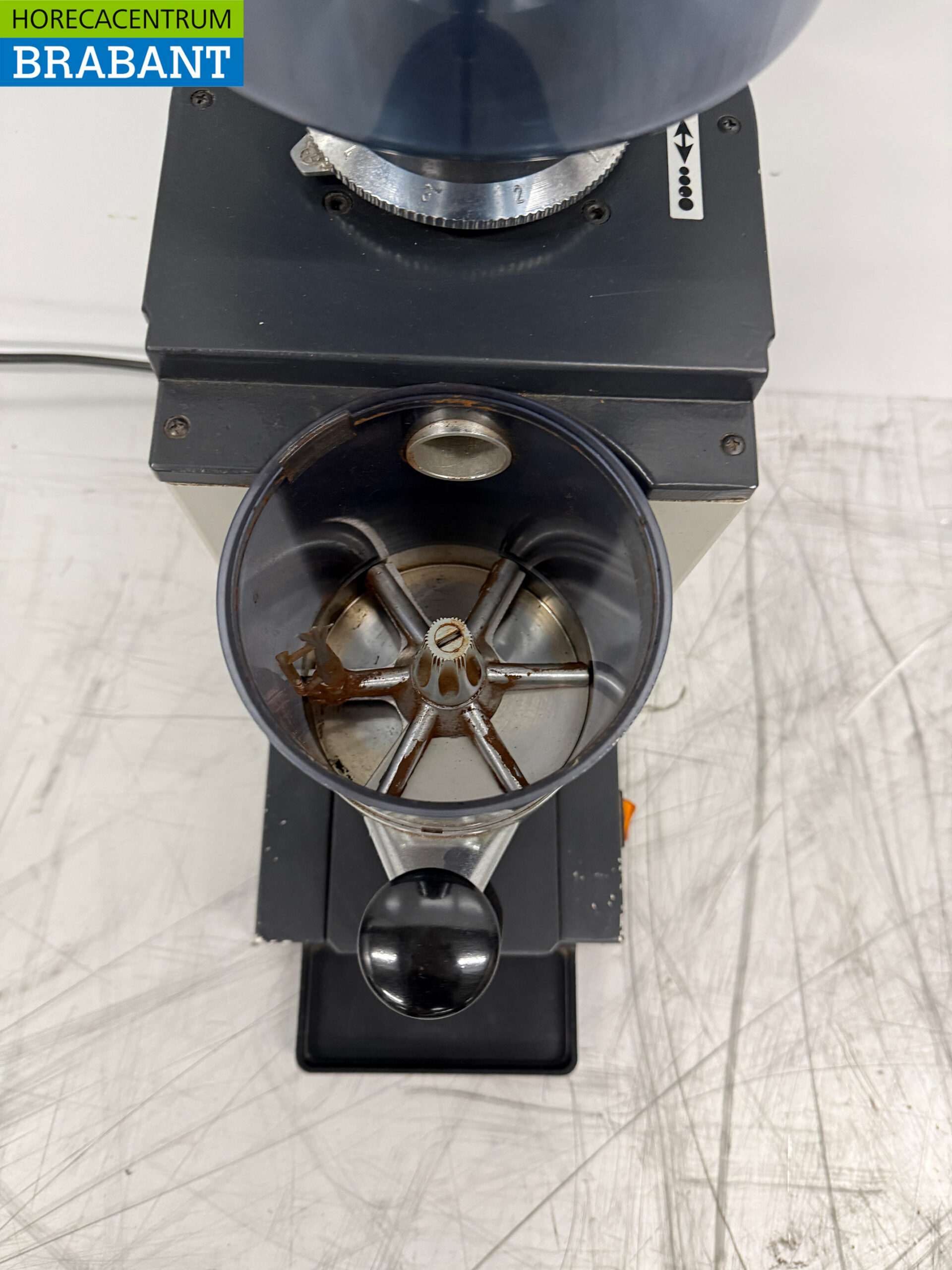 Carimali Broyeur de grains avec réservoir 230V Restauration – Image 4