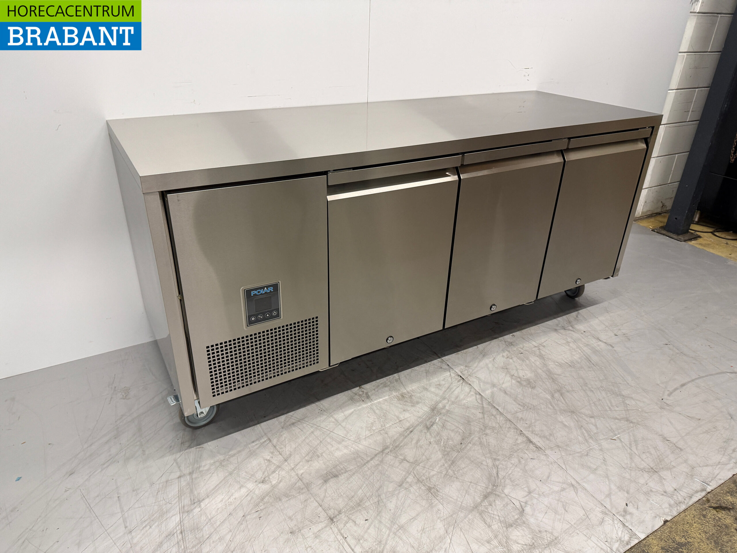 Etabli de congélation Polar en acier inoxydable 3 portes 188,5 cm 230V Horeca – Image 2