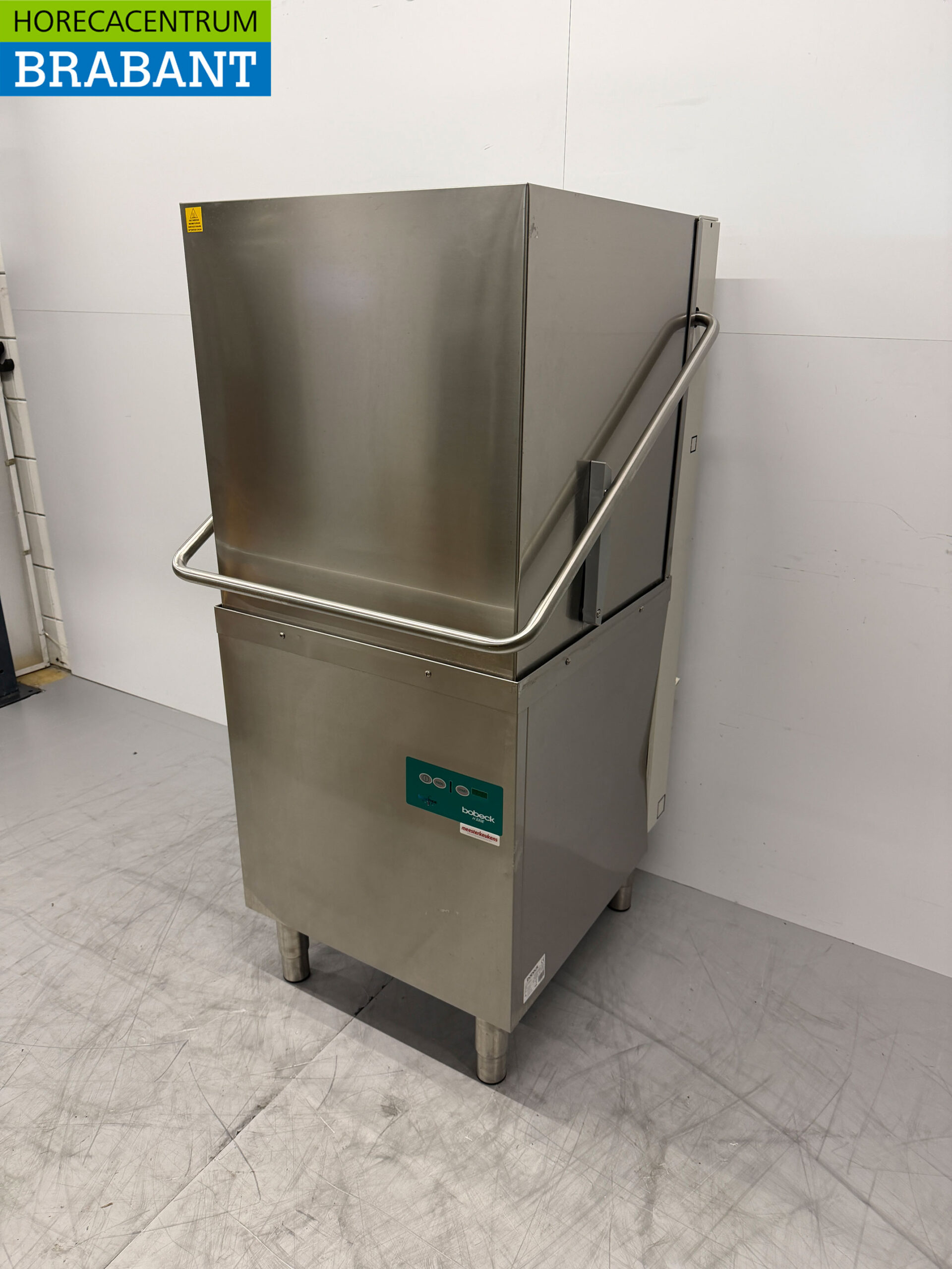 Lave-vaisselle à passage Bobeck H530E en acier inoxydable avec pompe de vidange 400V Horeca – Image 2