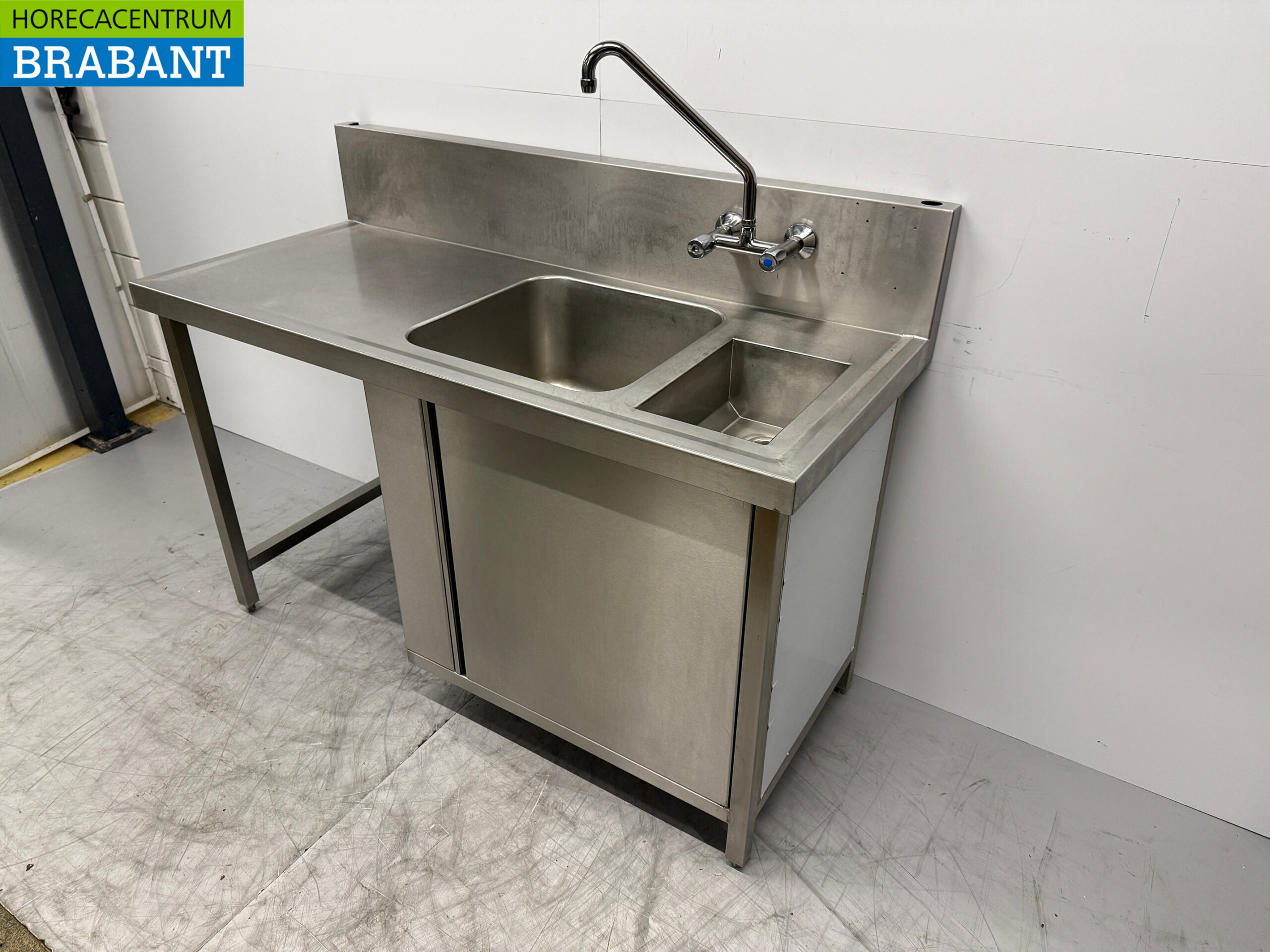 Évier en acier inoxydable avec robinet 160 x 70 x 95 cm Restauration – Image 2