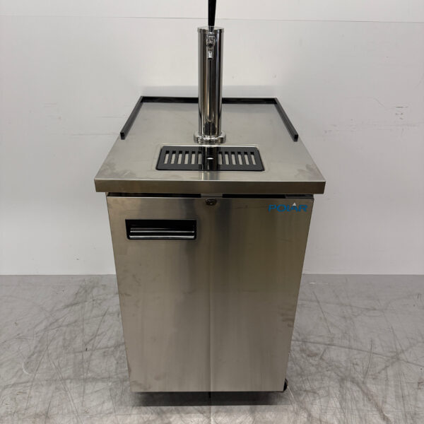 Polar GE632 Glacière à bière mobile Glacière à bière avec robinet et accessoires 230V Horeca