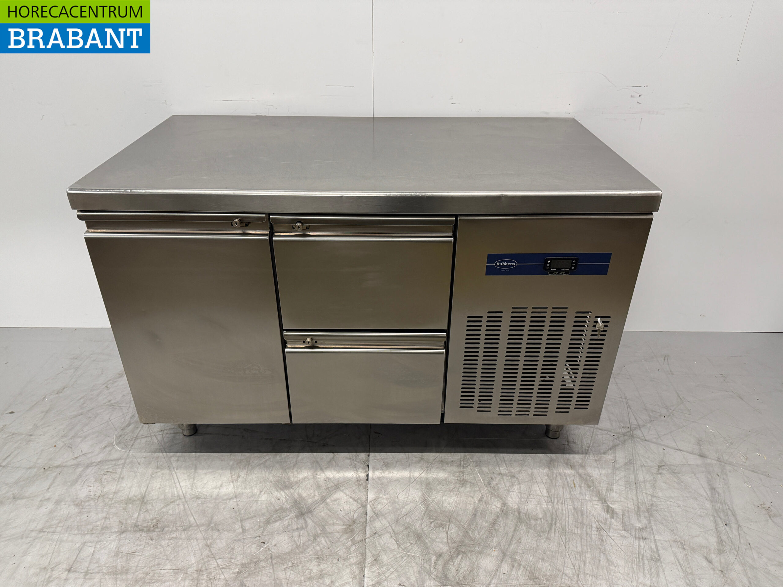 Etabli réfrigéré Rubbens en acier inoxydable 1 porte et 2 tiroirs 132 cm 230V Horeca