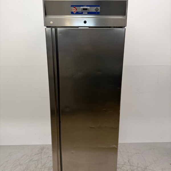 Réfrigérateur Diamond en acier inoxydable 700 litres 230V Horeca