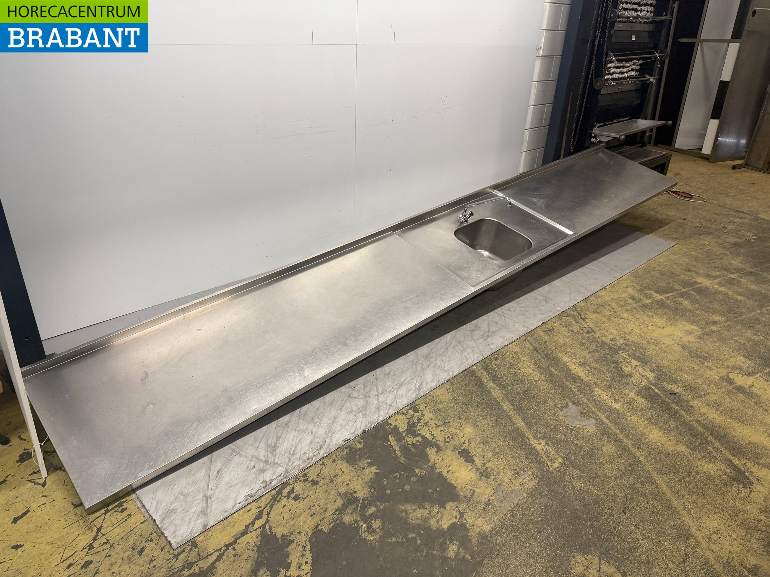 Evier en acier inoxydable Evier à poser avec robinet 449 x 70 cm Traiteur – Image 2