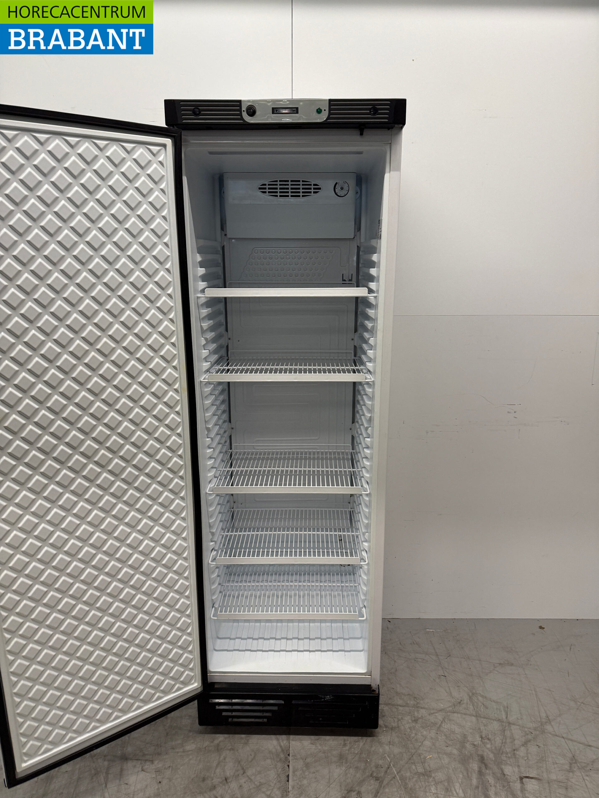 Kleo Réfrigérateur 390 litres 230V Horeca – Image 4