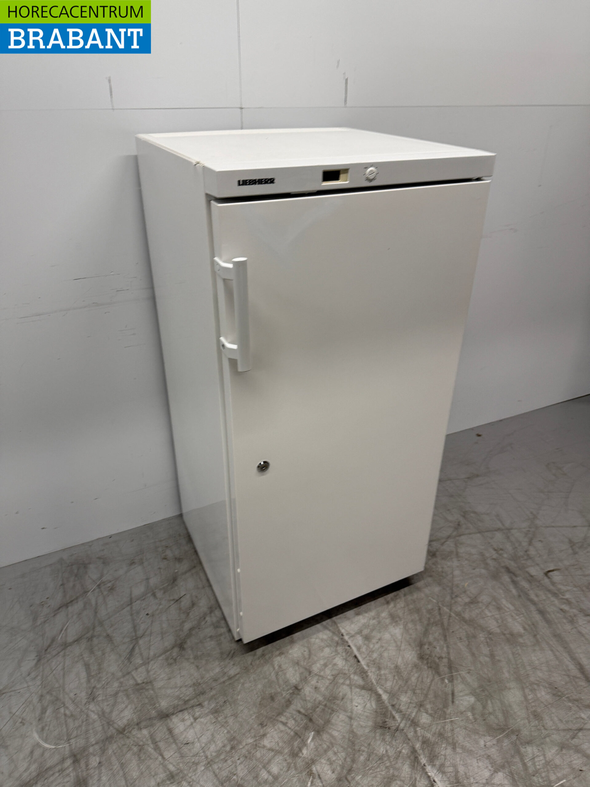 Liebherr Réfrigérateur 240 litres 230V Horeca – Image 3