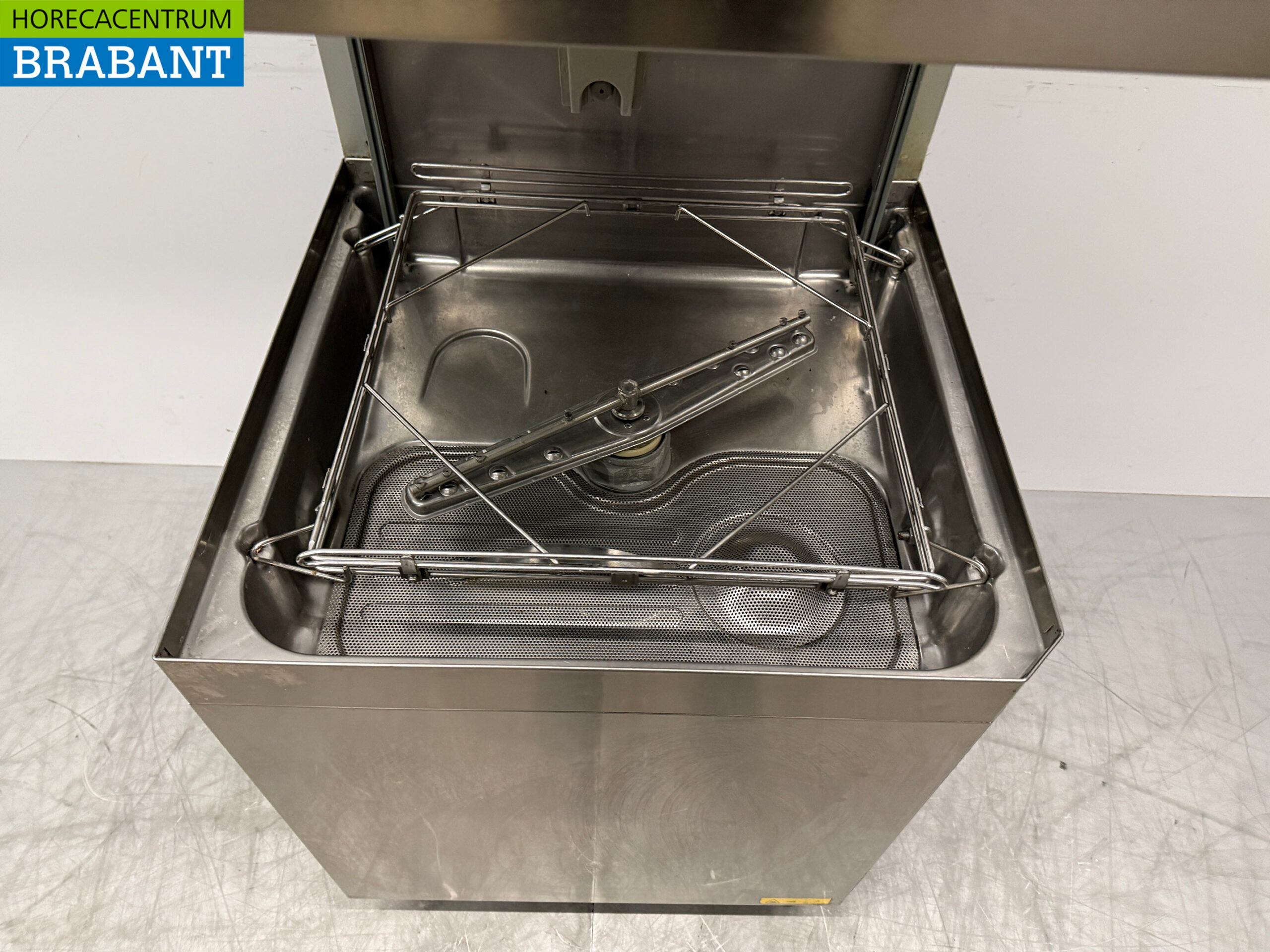 Lave-vaisselle encastrable Zanussi en acier inoxydable avec pompe de vidange 400V Horeca – Image 4