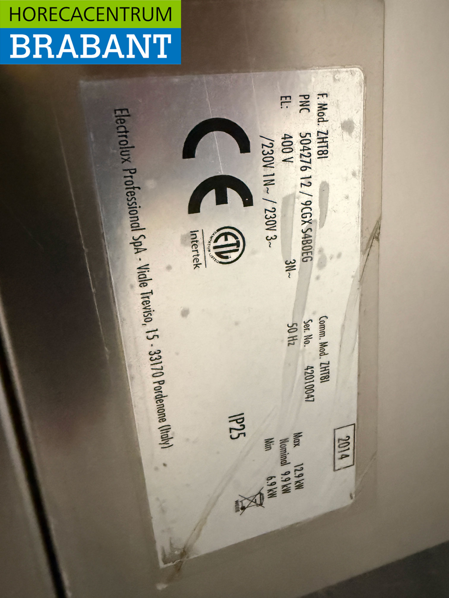 Lave-vaisselle coulissant Zanussi HHT8 en acier inoxydable 400V Restauration (copie) – Image 6