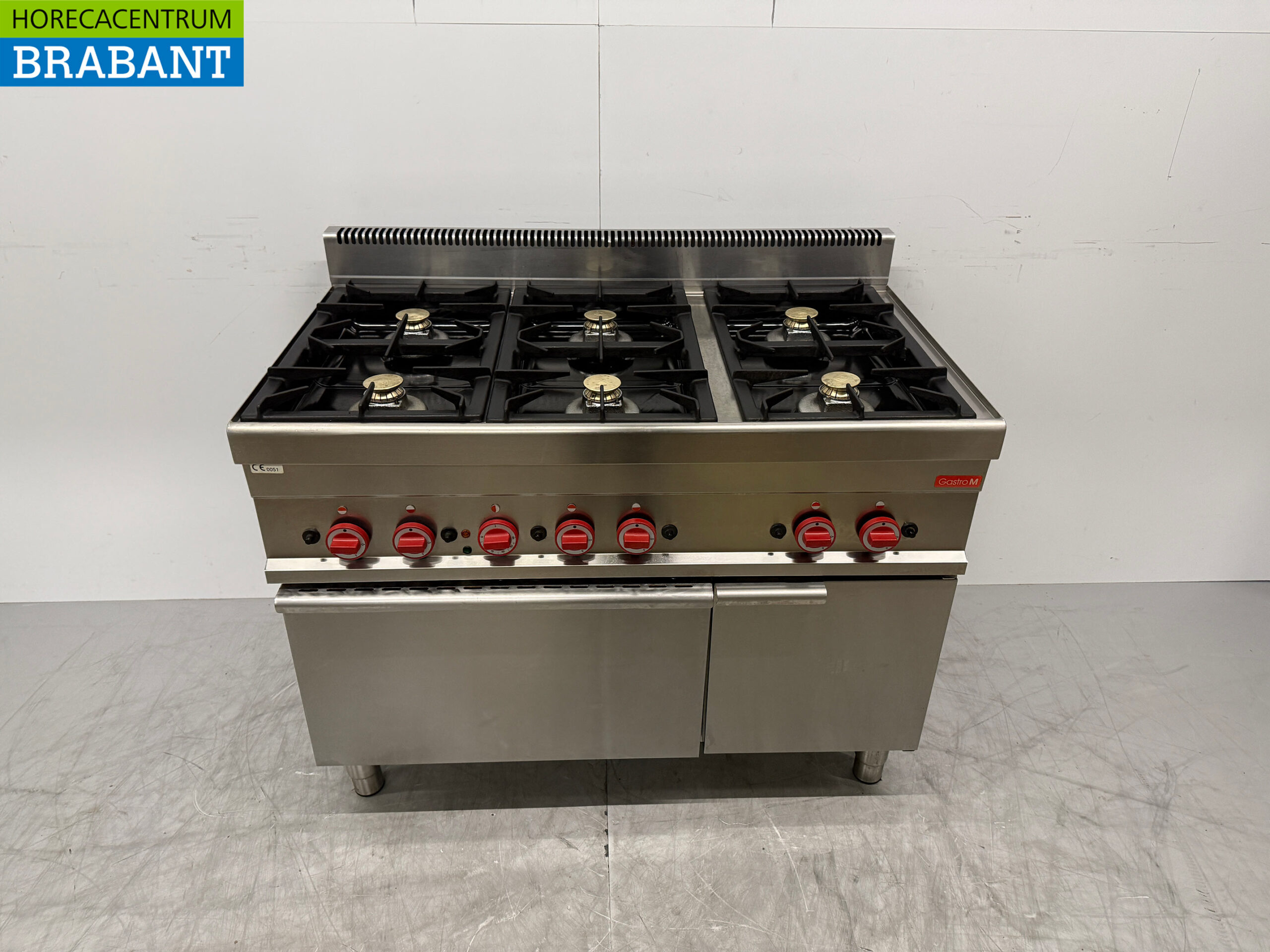 Cuisinière Gastro M en acier inoxydable à 6 feux avec four électrique GAS/400V Horeca