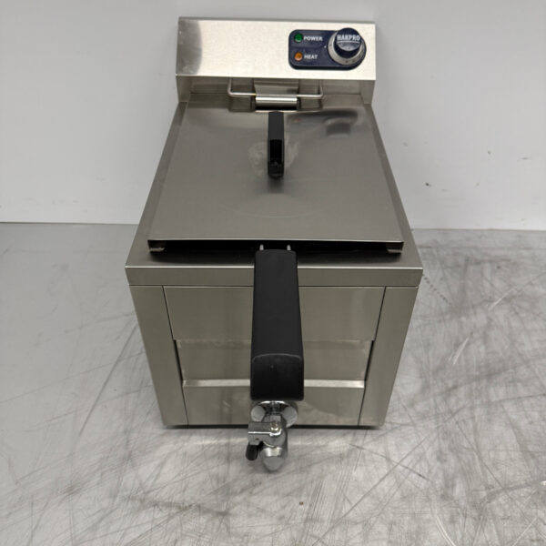 Friteuse Hakpro en acier inoxydable 8 litres 230V Horeca