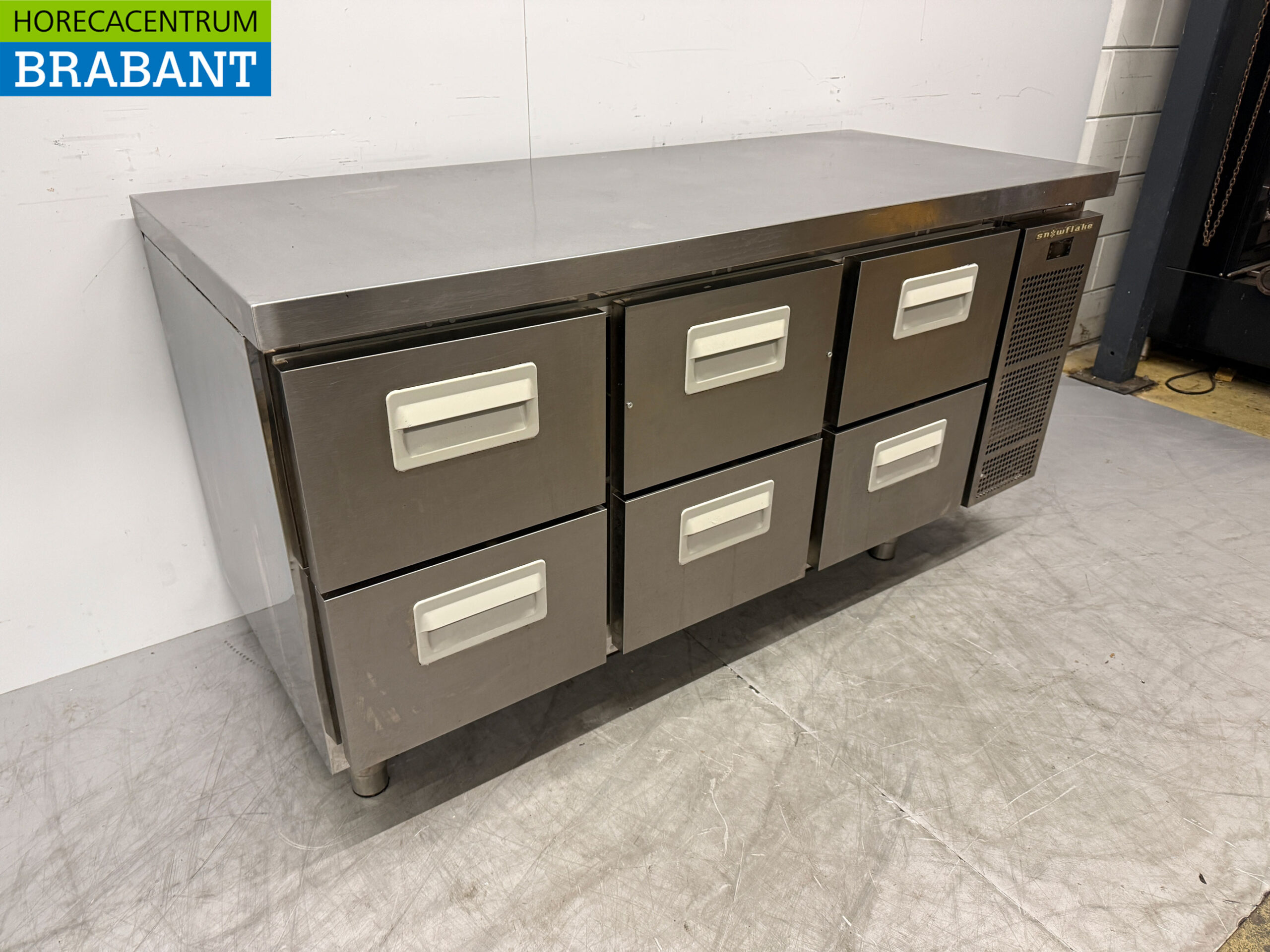 Établi réfrigéré Snowflake en acier inoxydable 6 tiroirs 163,5 cm 230V Horeca – Image 3