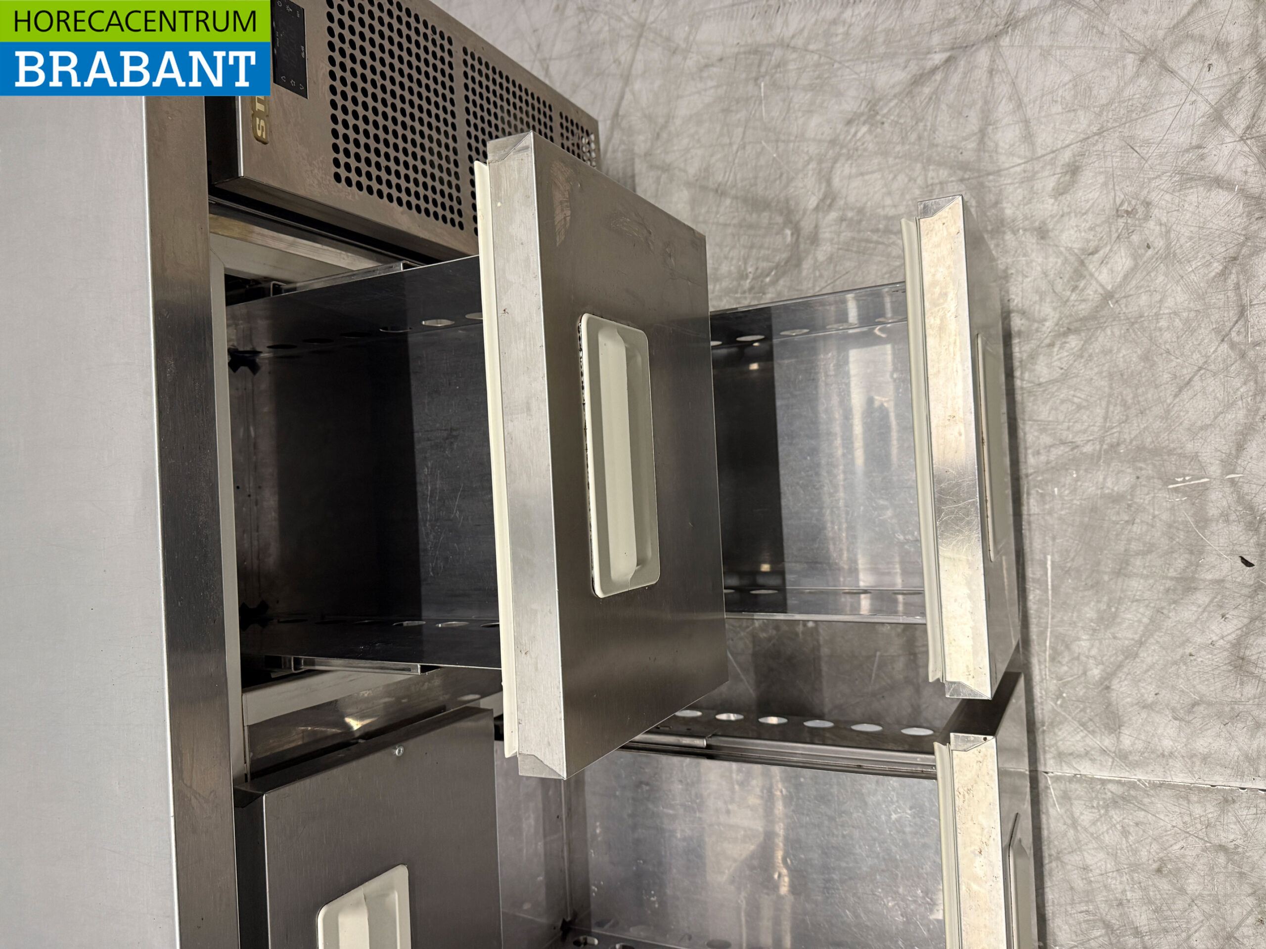 Établi réfrigéré Snowflake en acier inoxydable 6 tiroirs 163,5 cm 230V Horeca – Image 5