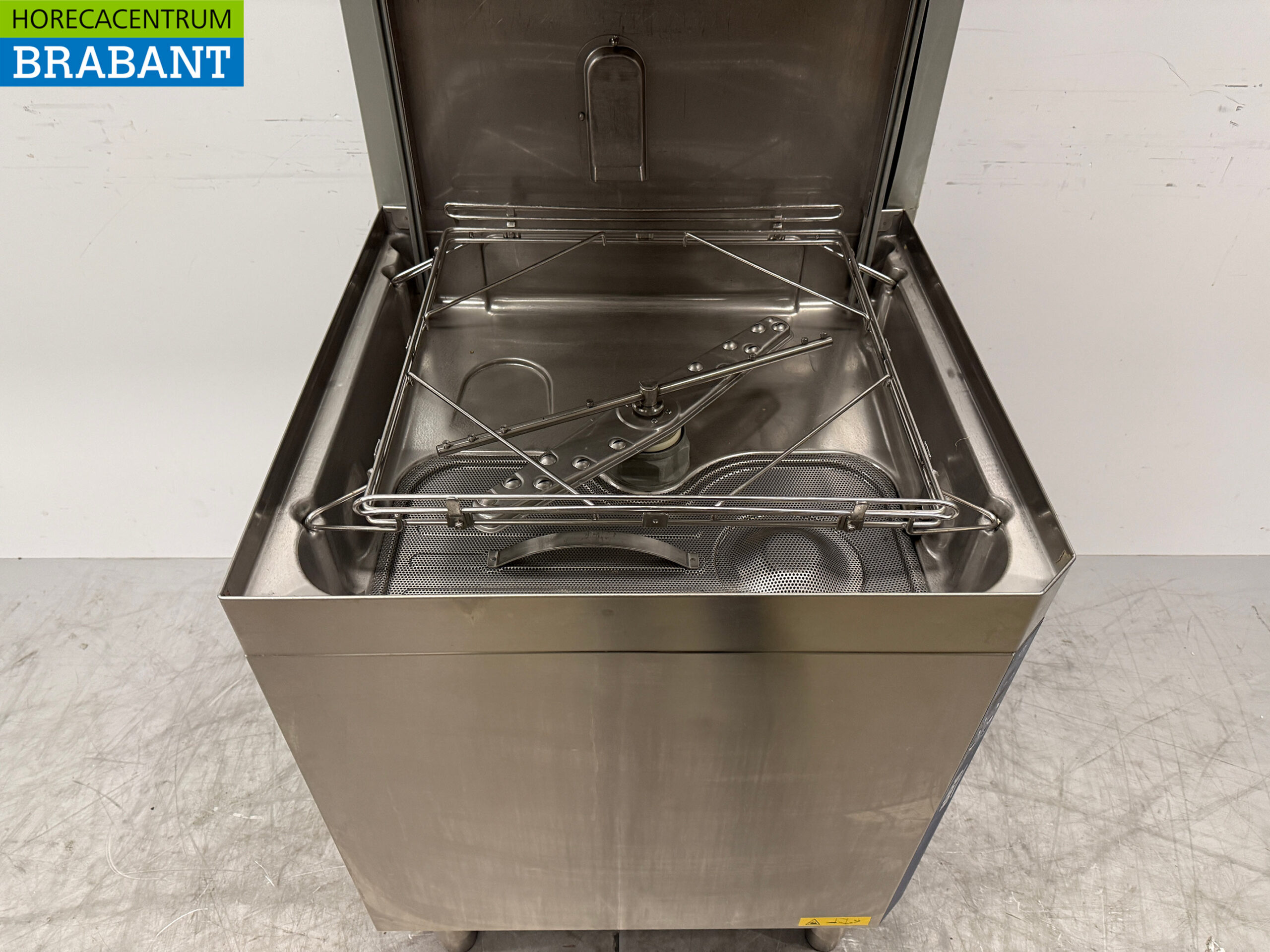 Lave-vaisselle coulissant Zanussi HHT8 en acier inoxydable 400V Restauration – Image 4