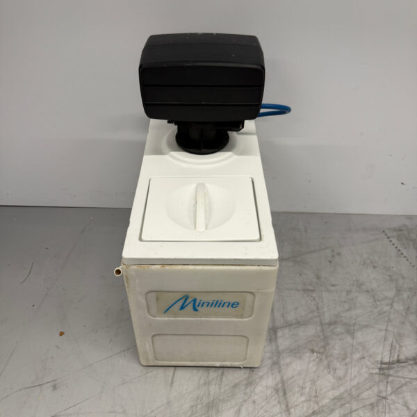 Lubron Miniline Adoucisseur d'eau automatique 160 litres par heure 230V Horeca