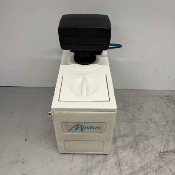 Lubron Miniline Adoucisseur d'eau automatique 160 litres par heure 230V Horeca