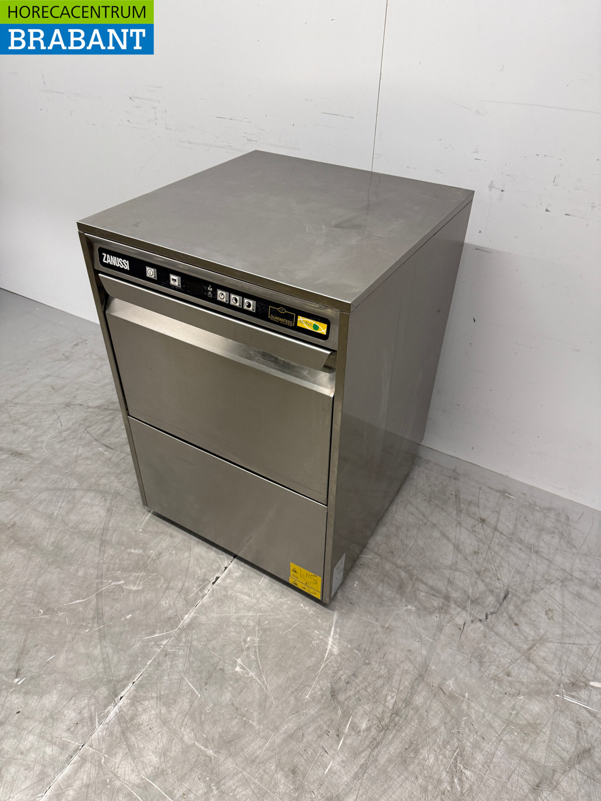 Lave-vaisselle Zanussi en acier inoxydable 400V Restauration – Image 2
